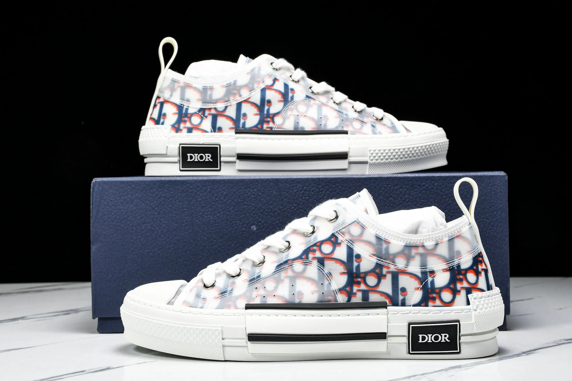 D1or B23 Low 'Oblique Red Blue Pixel'