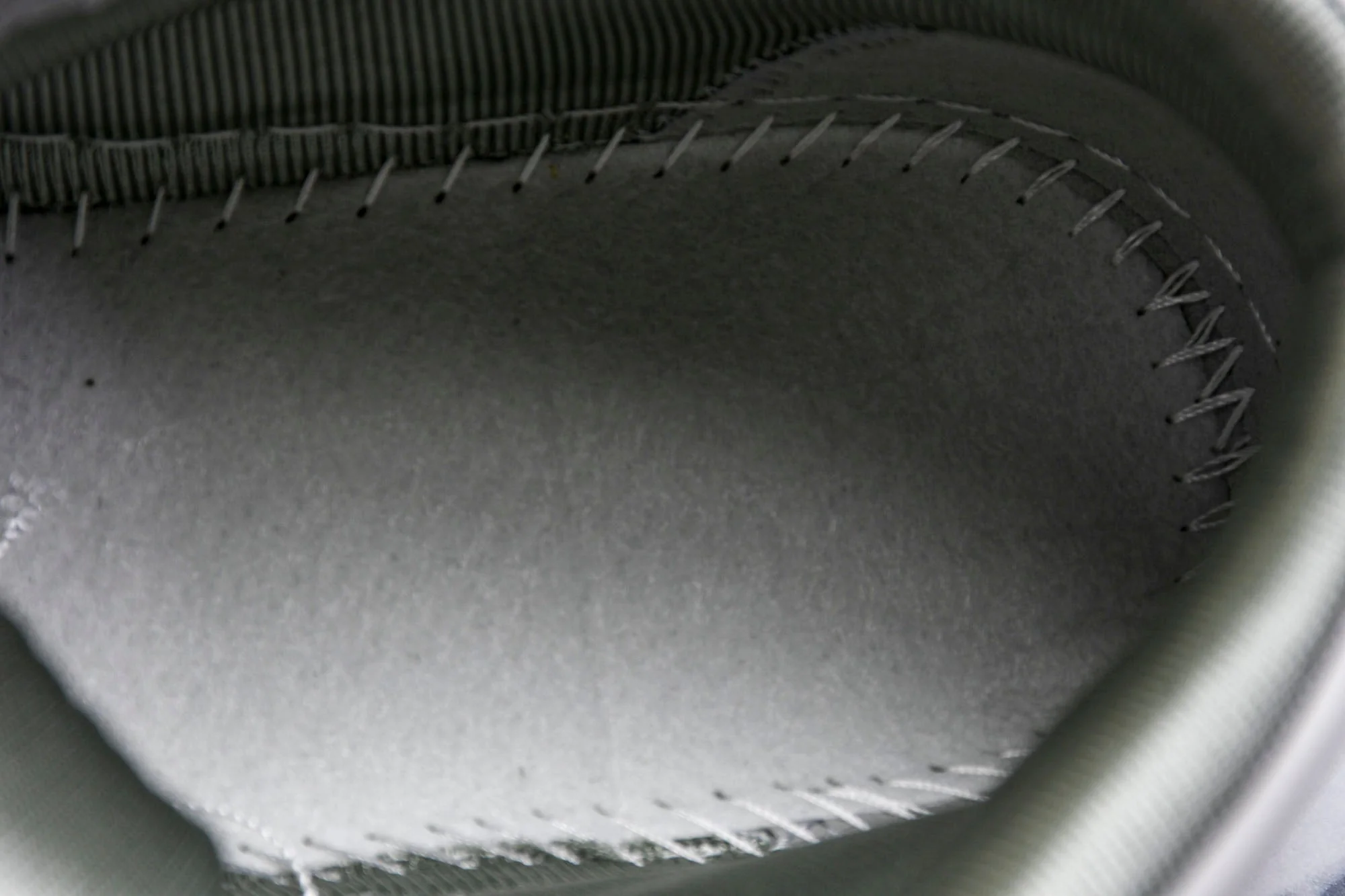 D1or B27 High Oblique 'Grey White'