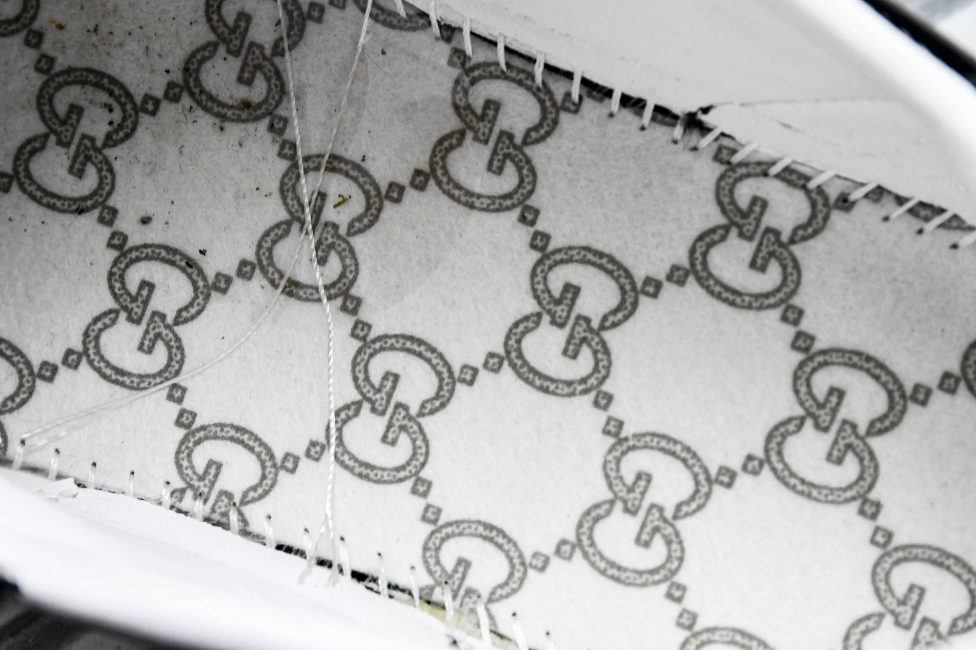 Guссi Ace Web 'Glossy Black Monogram'