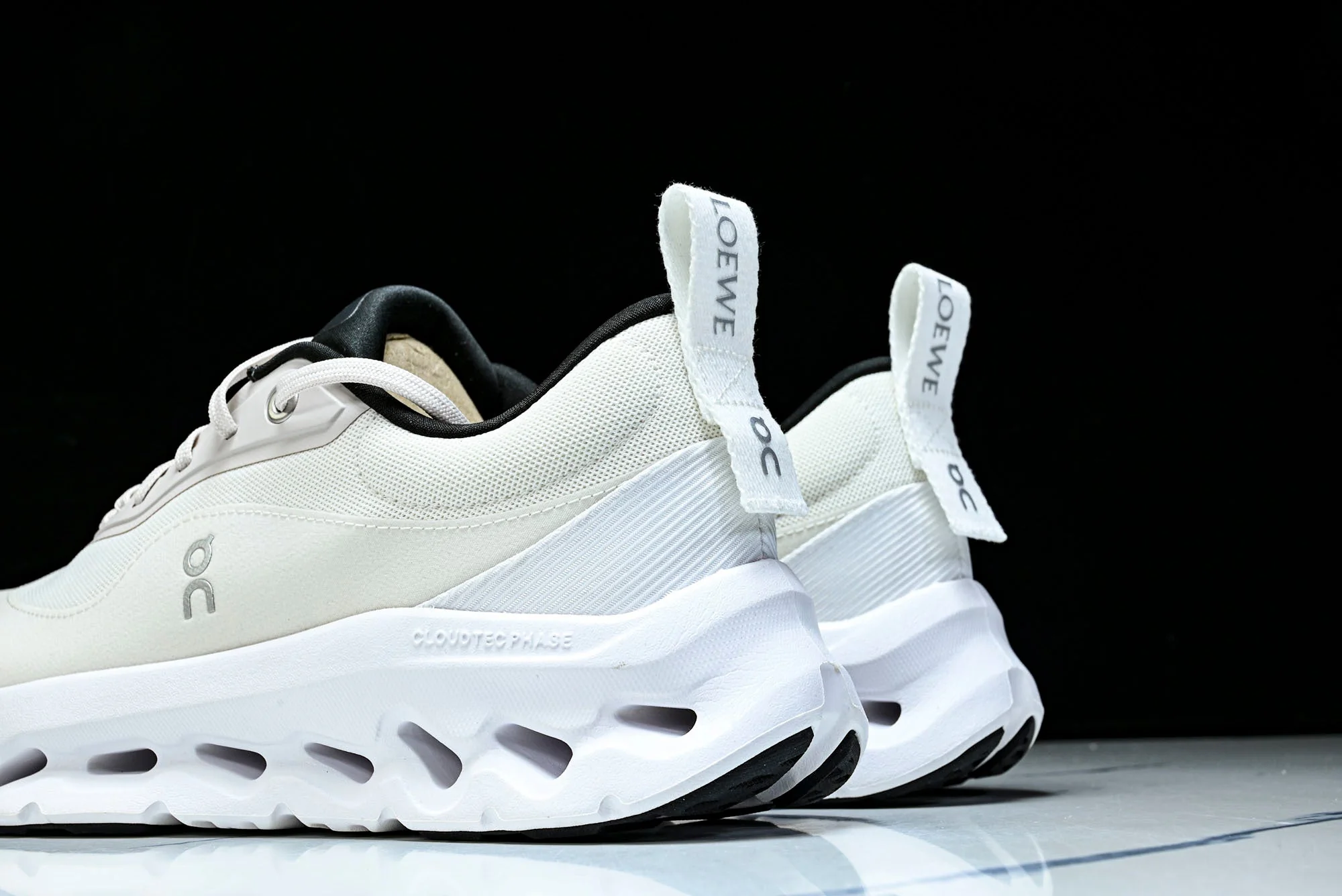 LOEWE × ON Cloudtilt 2.0 'Sand White'