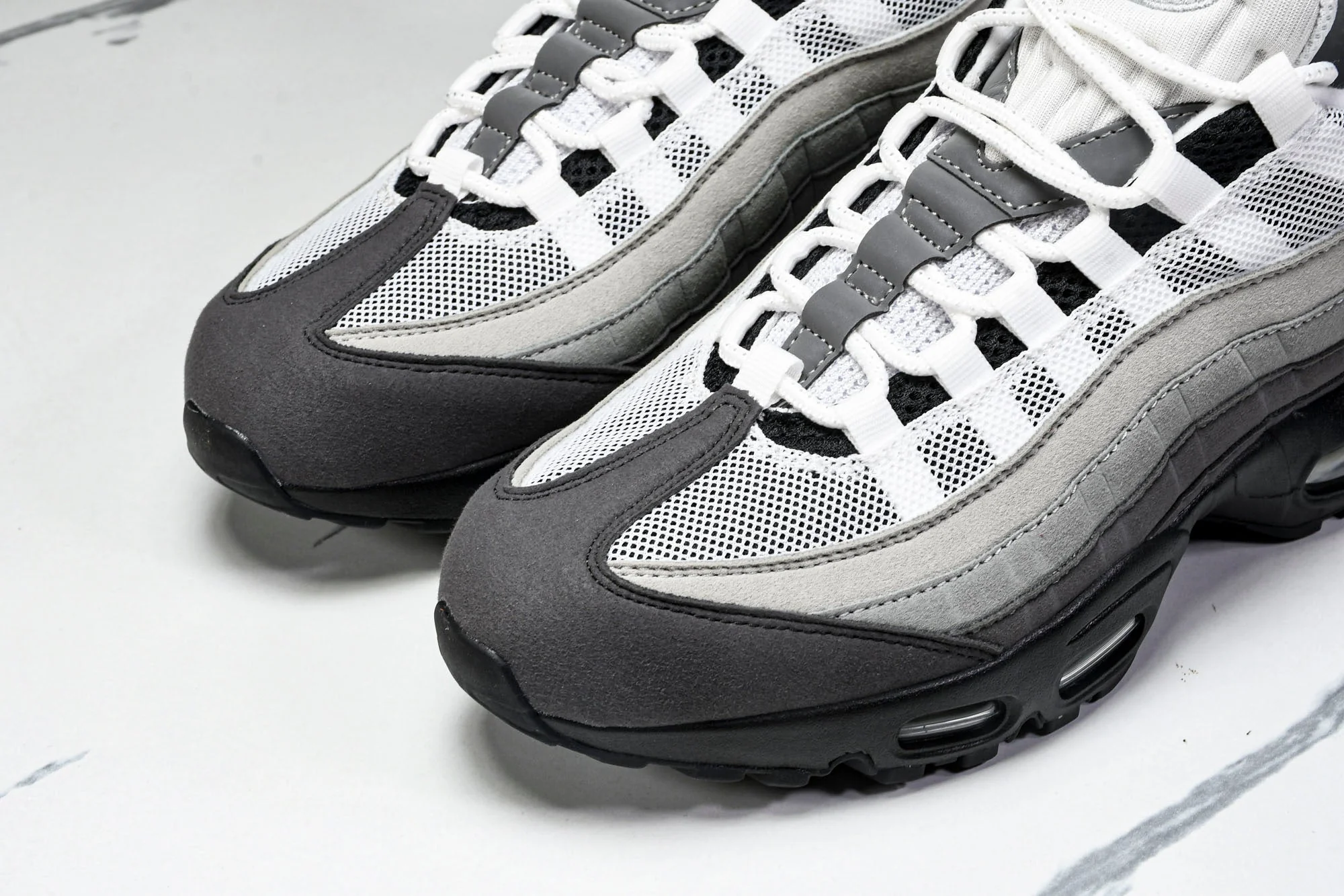 AM95 OG 'Black Anthracite'