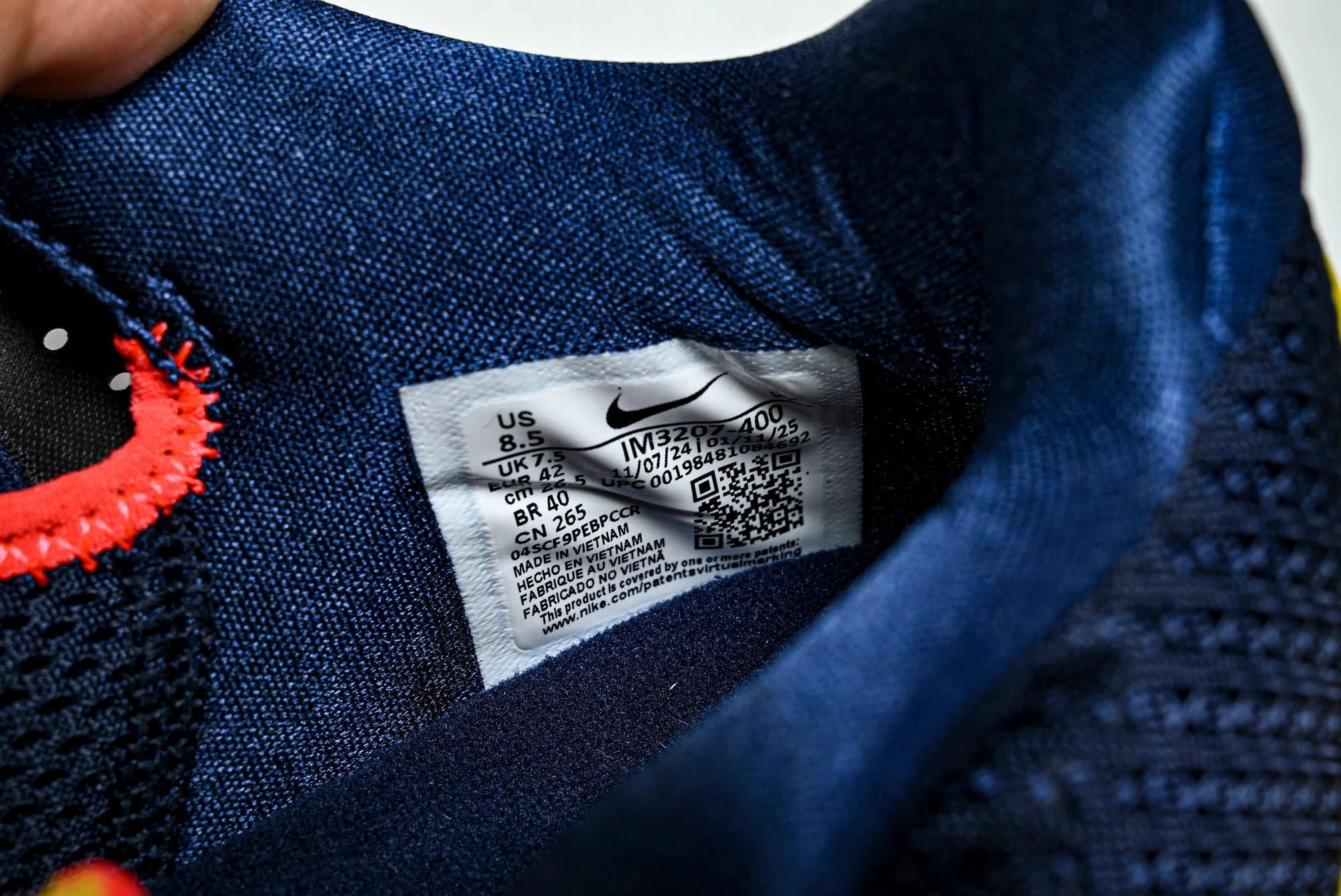 Kobe 5 Protro 'Caitlin Clark Indiana Fever'