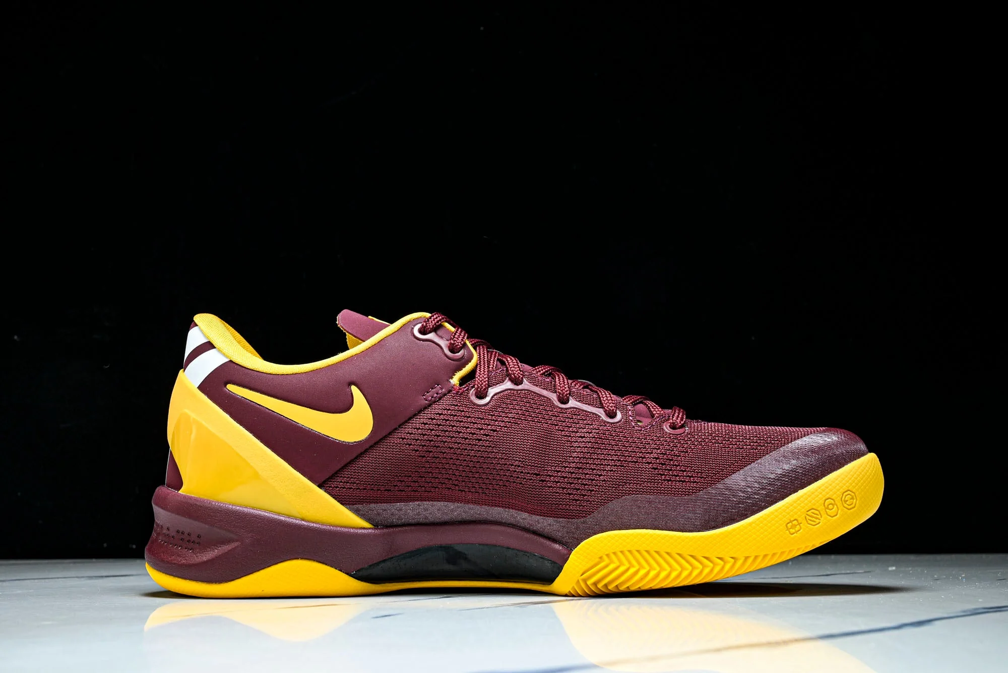 Kobe 8 Protro USC PE 'Red'