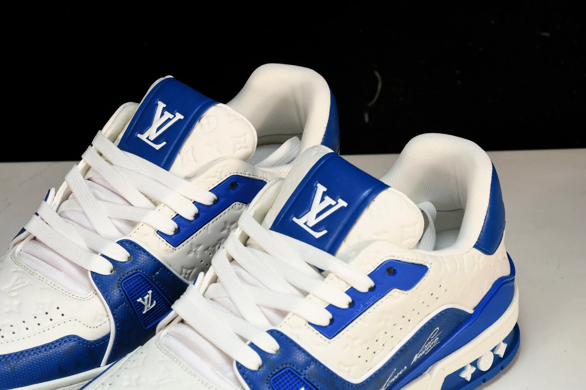 Louis Vuittоп Trainer Low 'Signature Blue'