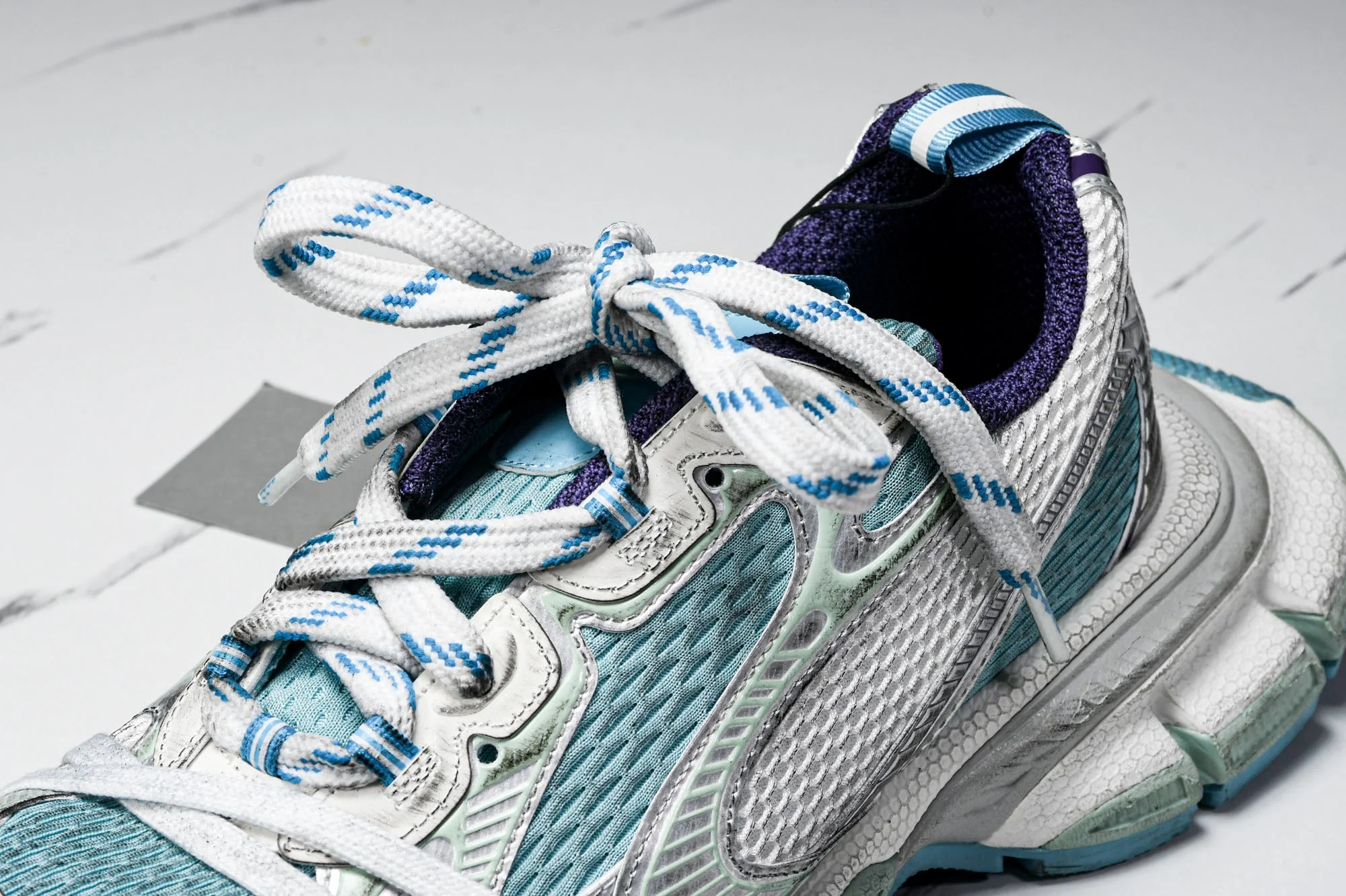 3XL Sneaker 'White Light Blue'