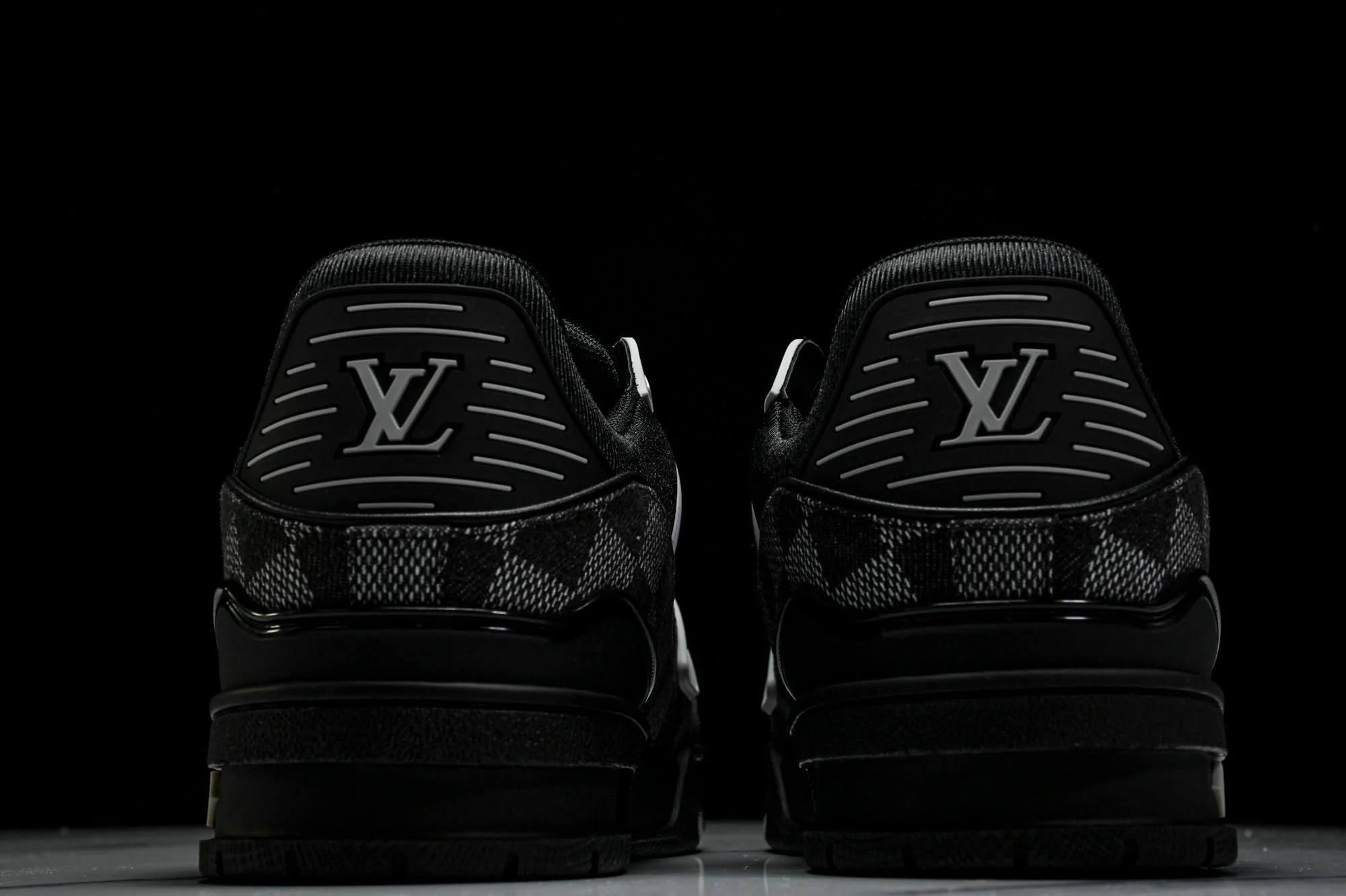 Louis Vuittоп Trainer Low 'Damier Black'