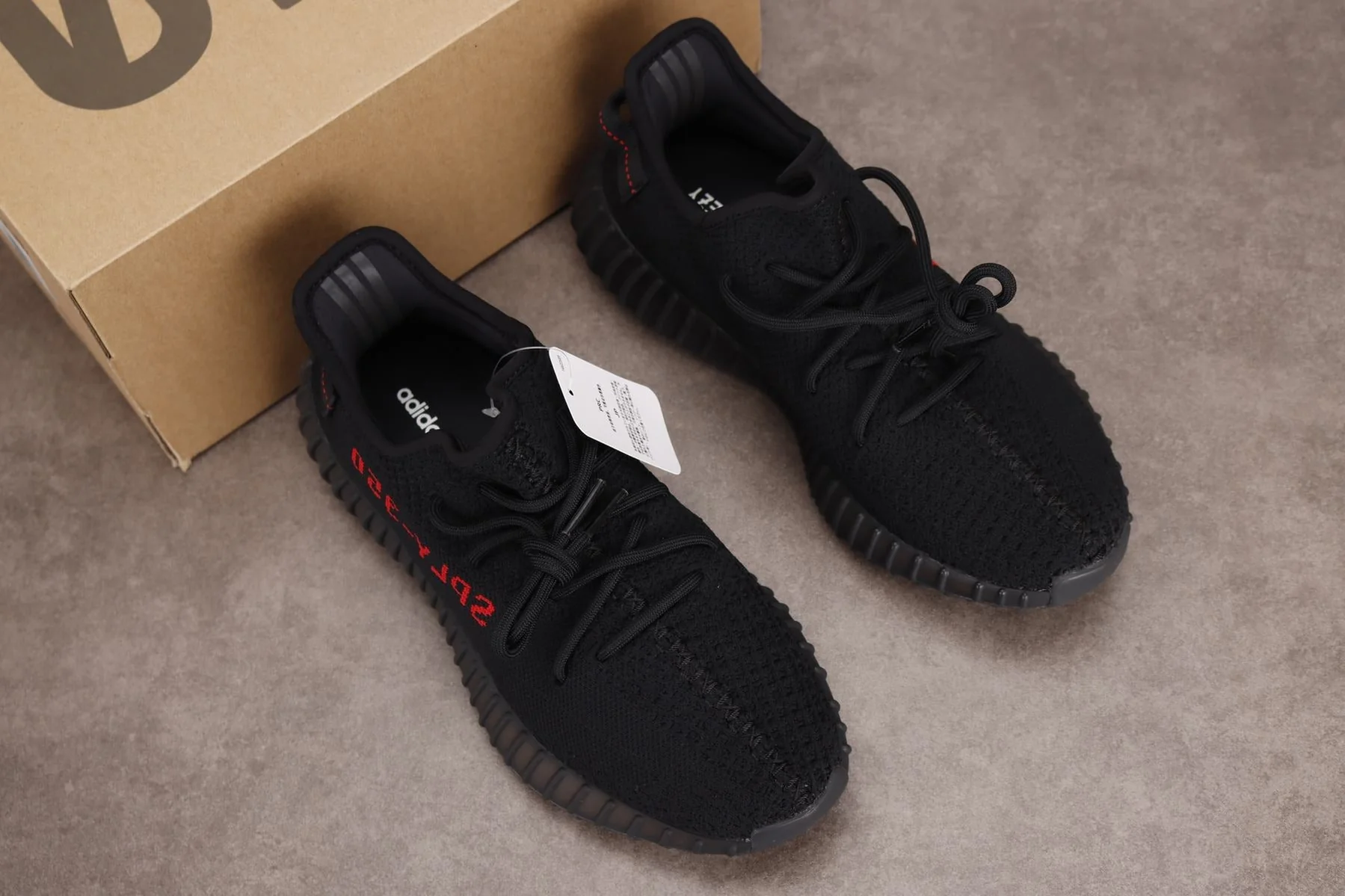 Yzy Boost 350 v2 Black Red 
