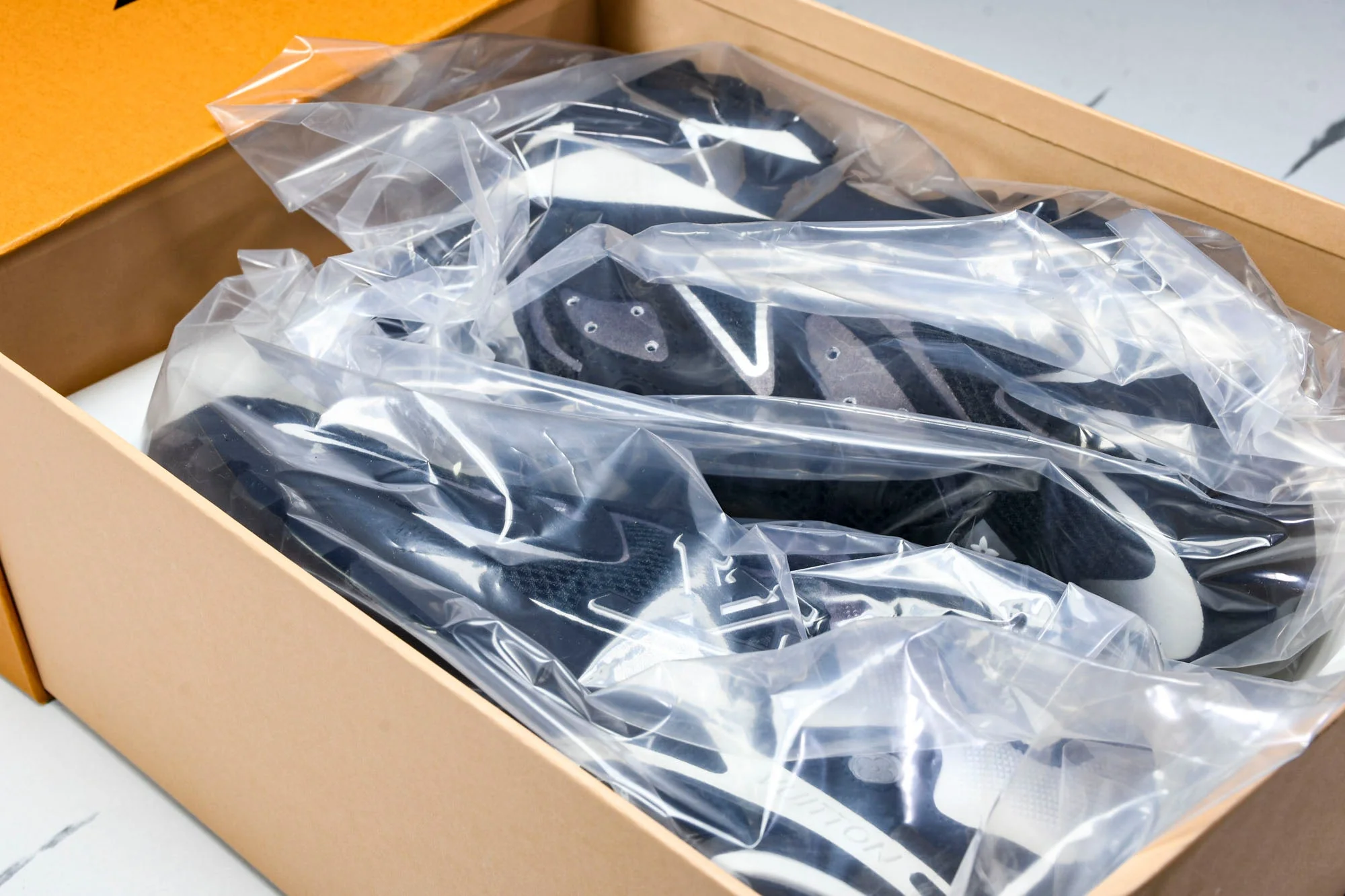 Louis Vuittоп Runner Tatic Sneaker 'Black White'