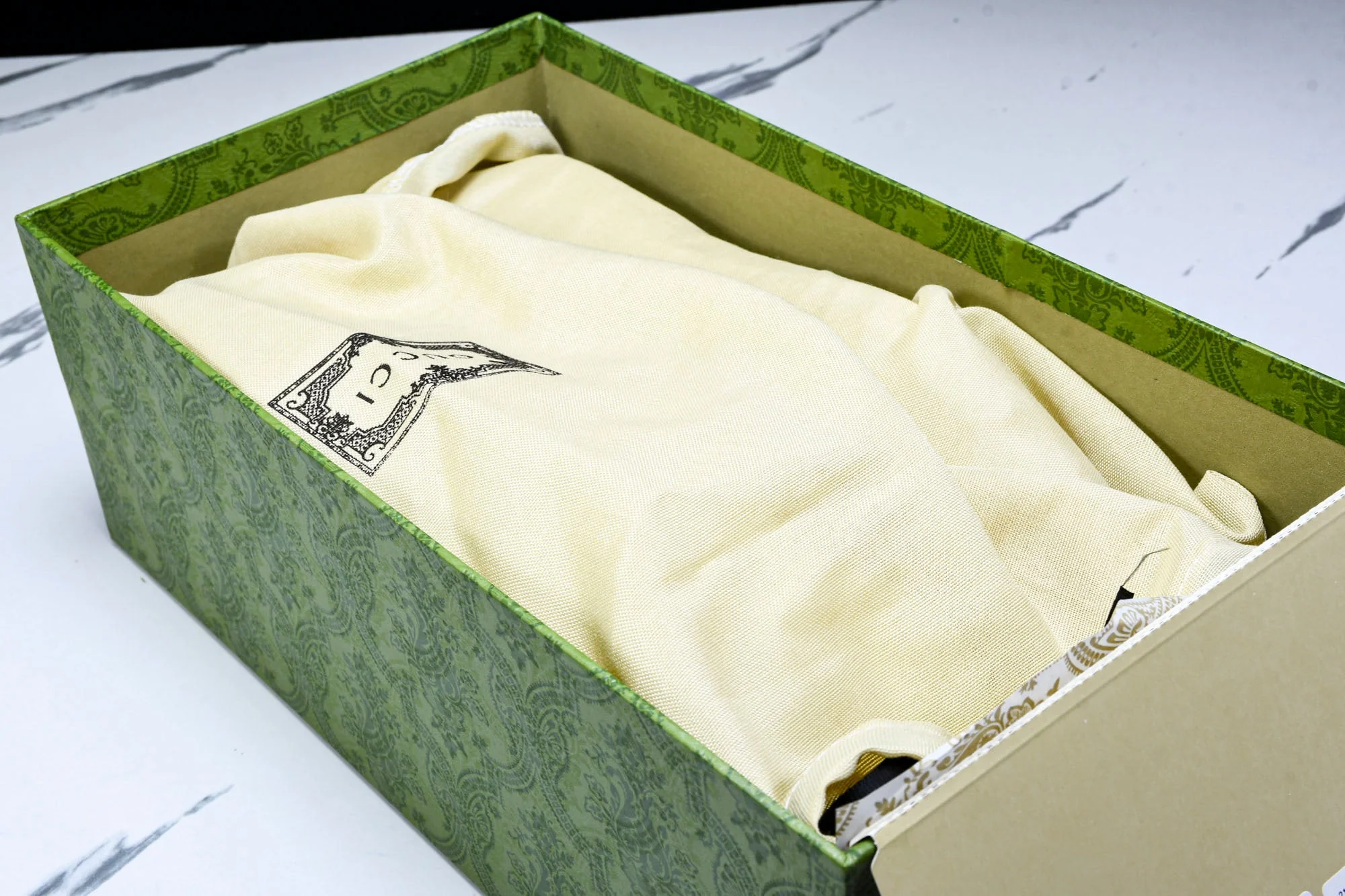 Guссi Ace Web 'Embossed Beige Monogram'