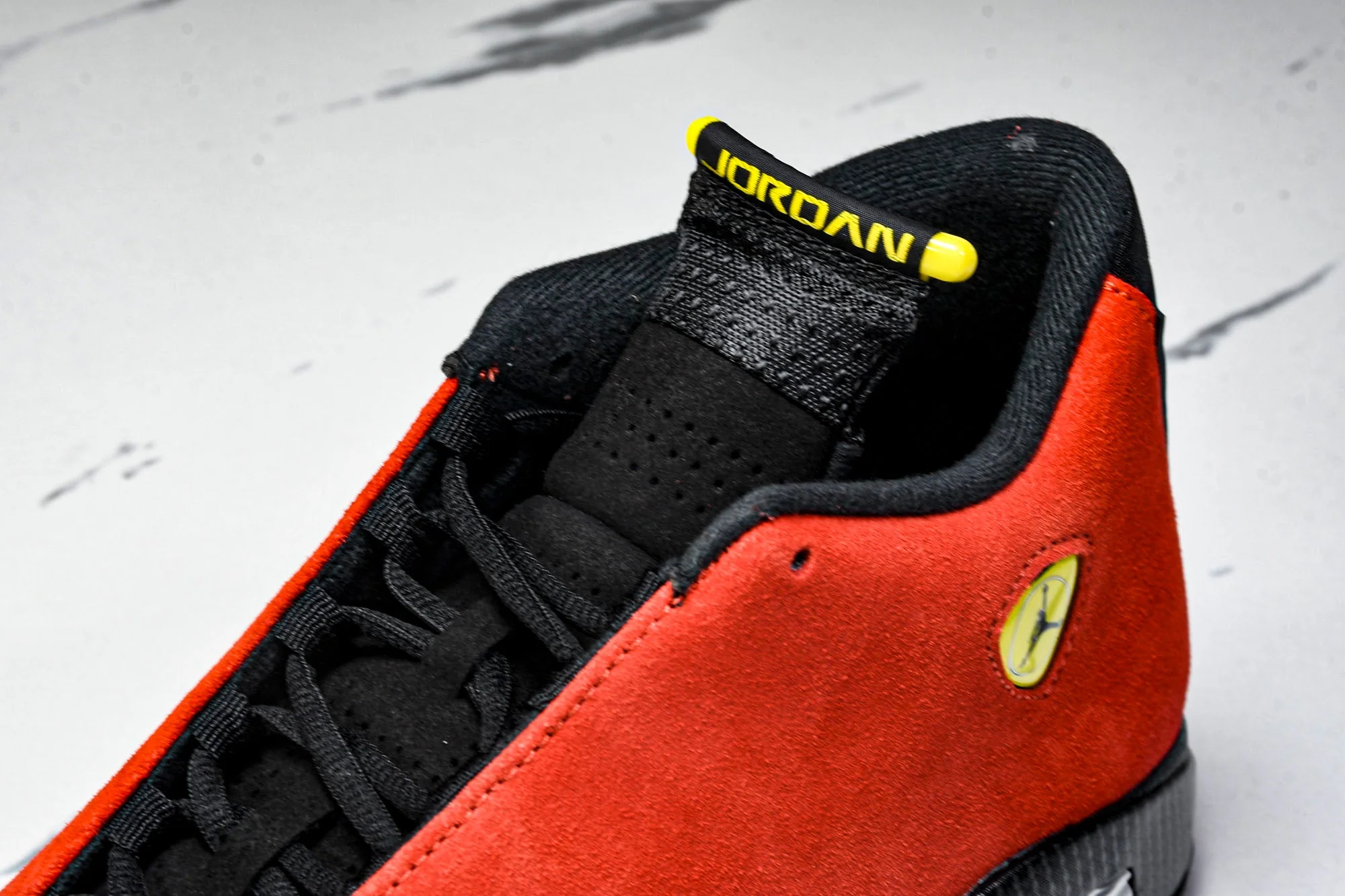 AJ14 Retro 'Ferrari'