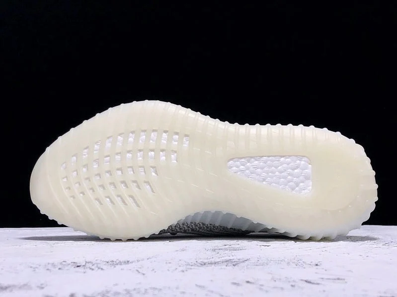 Yzy Boost 350 v2 Static Non-Reflective