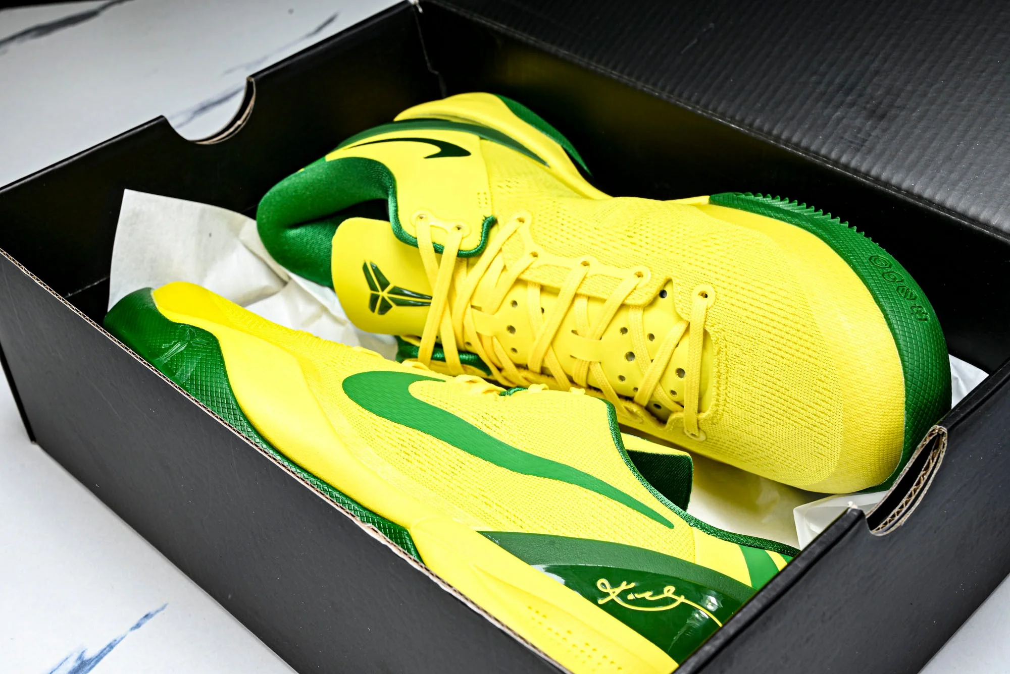 Kobe 8 Protro Oregon Ducks PE 'Yellow'