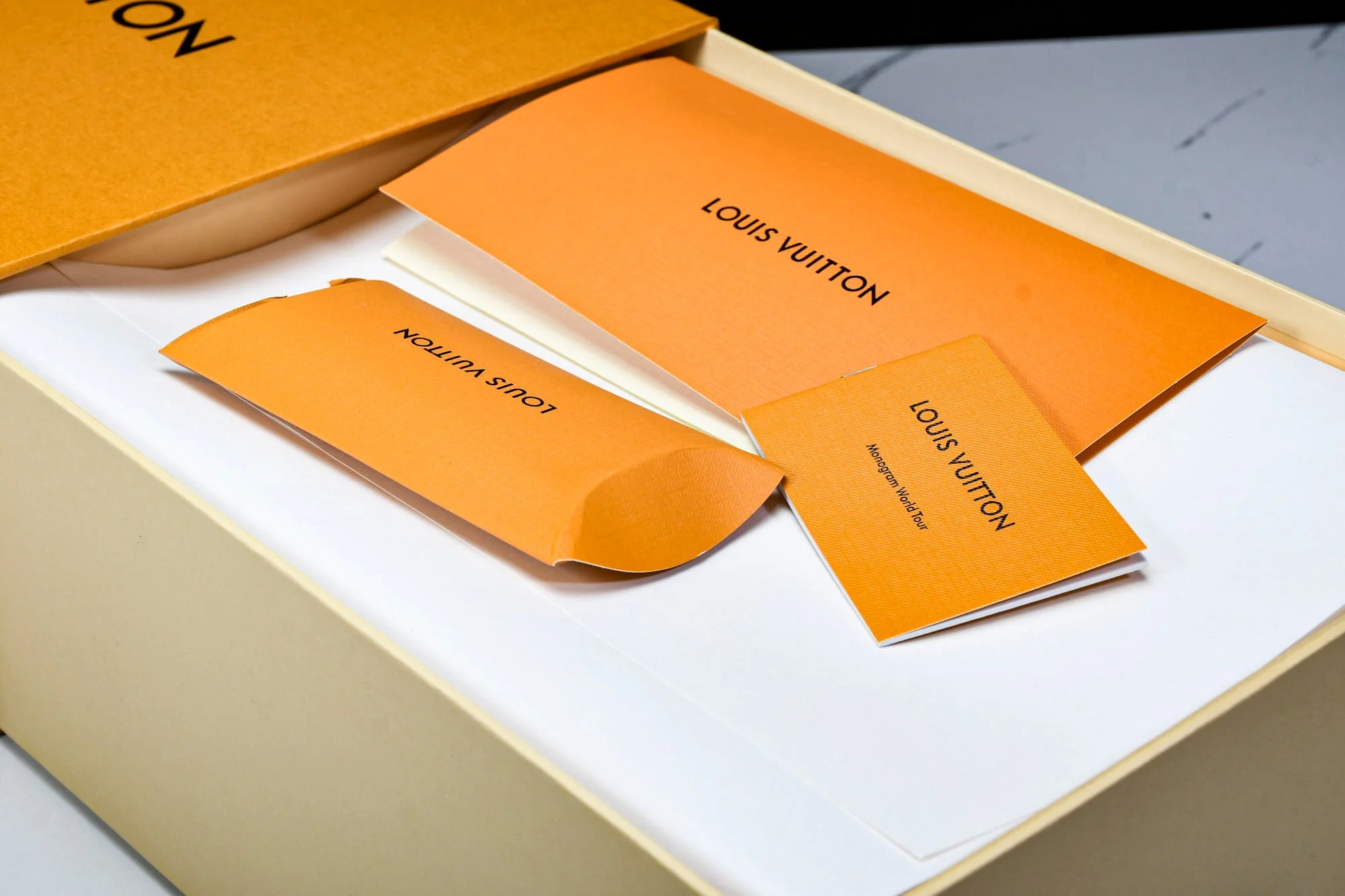 Louis Vuittоп Trainer Low 'Black White Violet Sole'