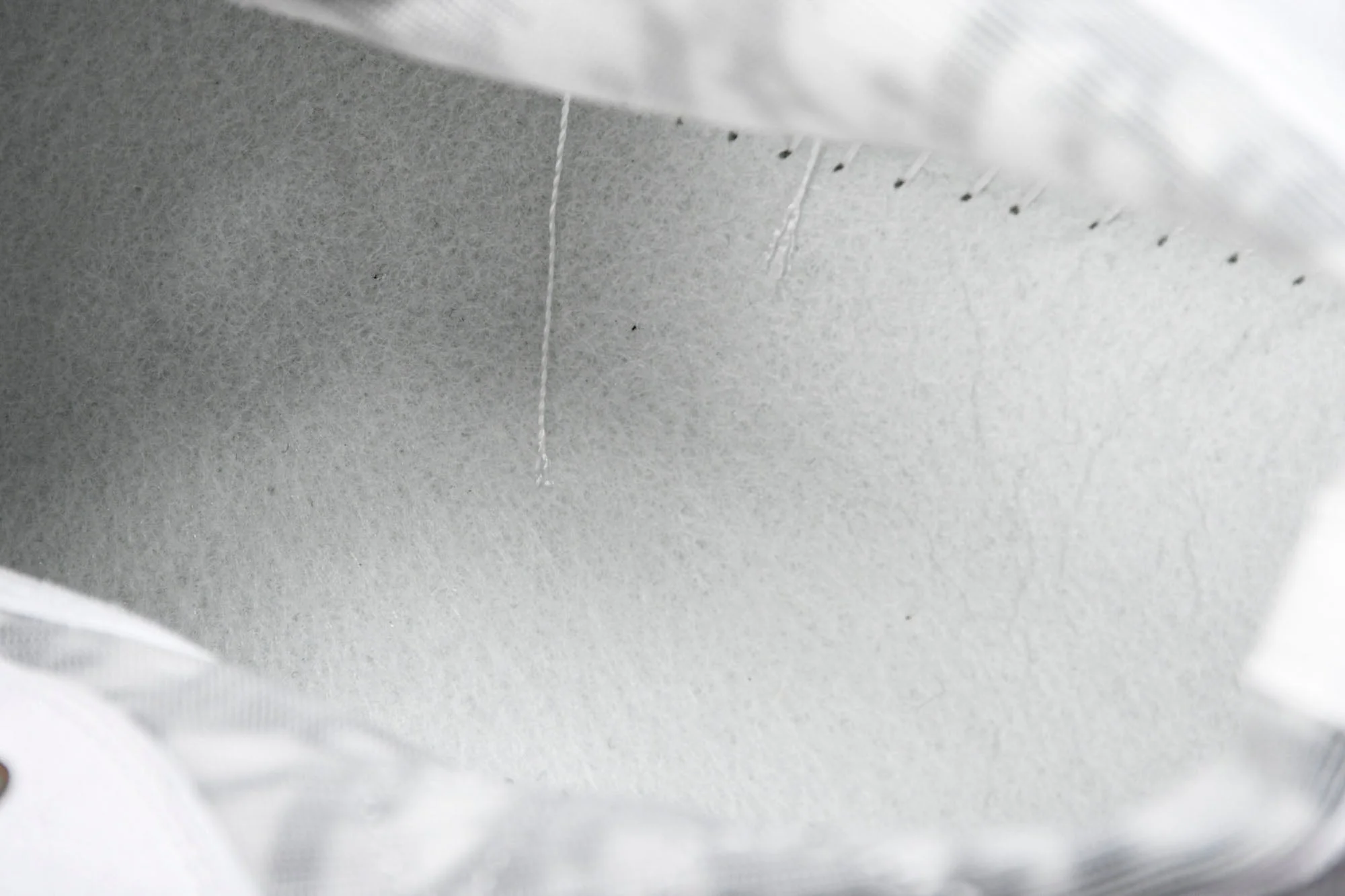 D1or B23 High x Shawn Stussy 'Bee Embroidery Patch'