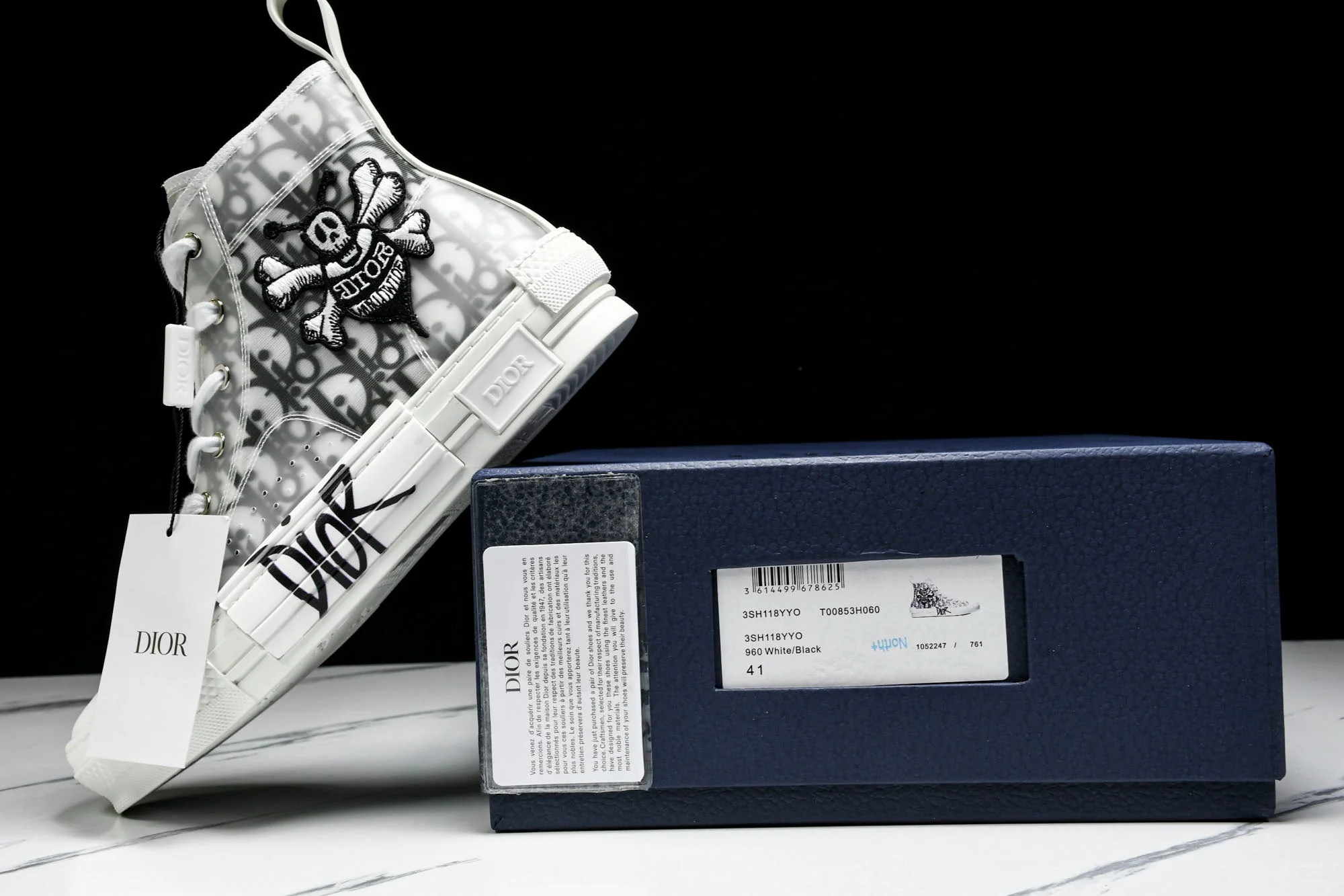 D1or B23 High x Shawn Stussy 'Bee Embroidery Patch'