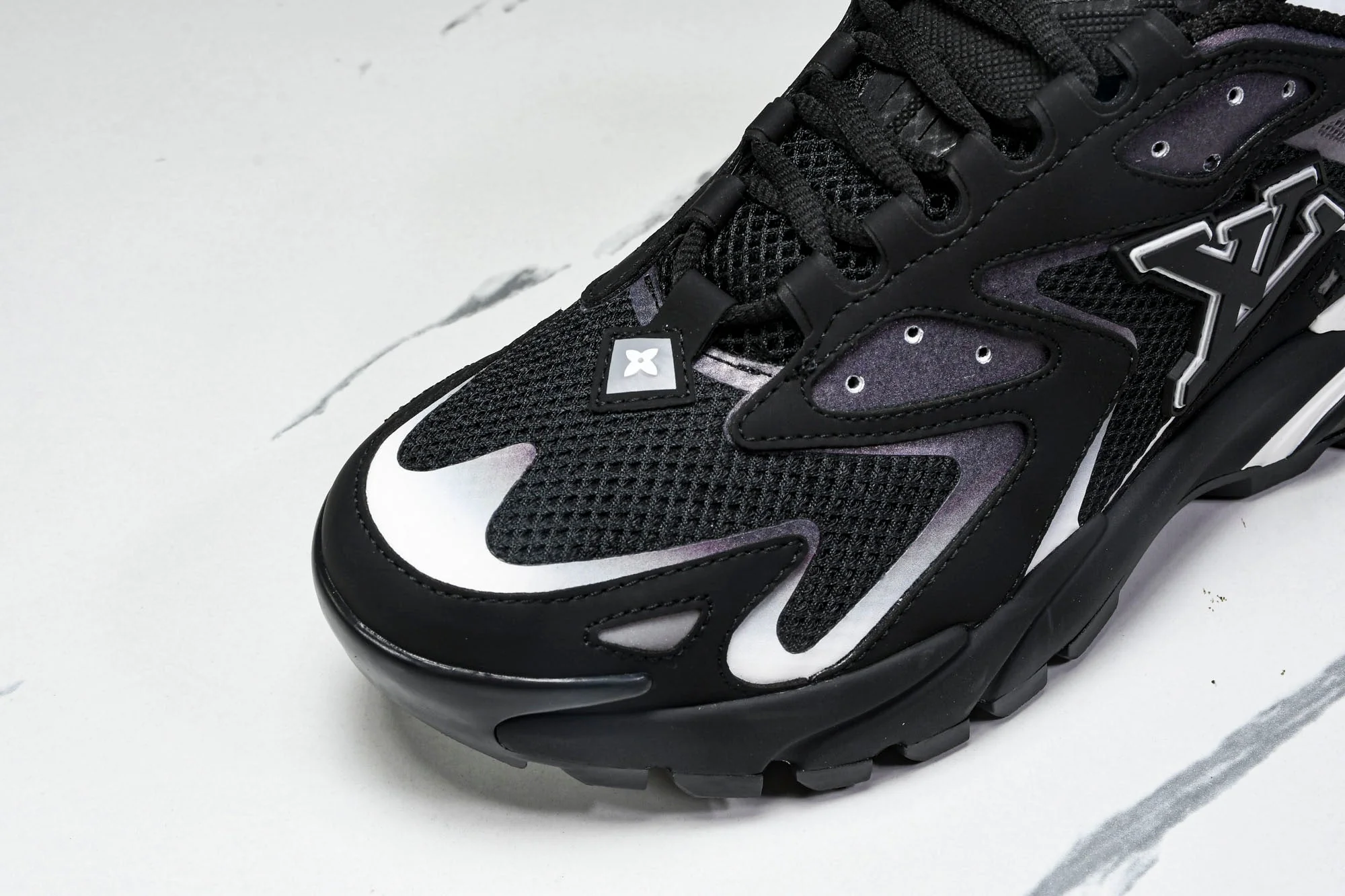 Louis Vuittоп Runner Tatic Sneaker 'Black White'