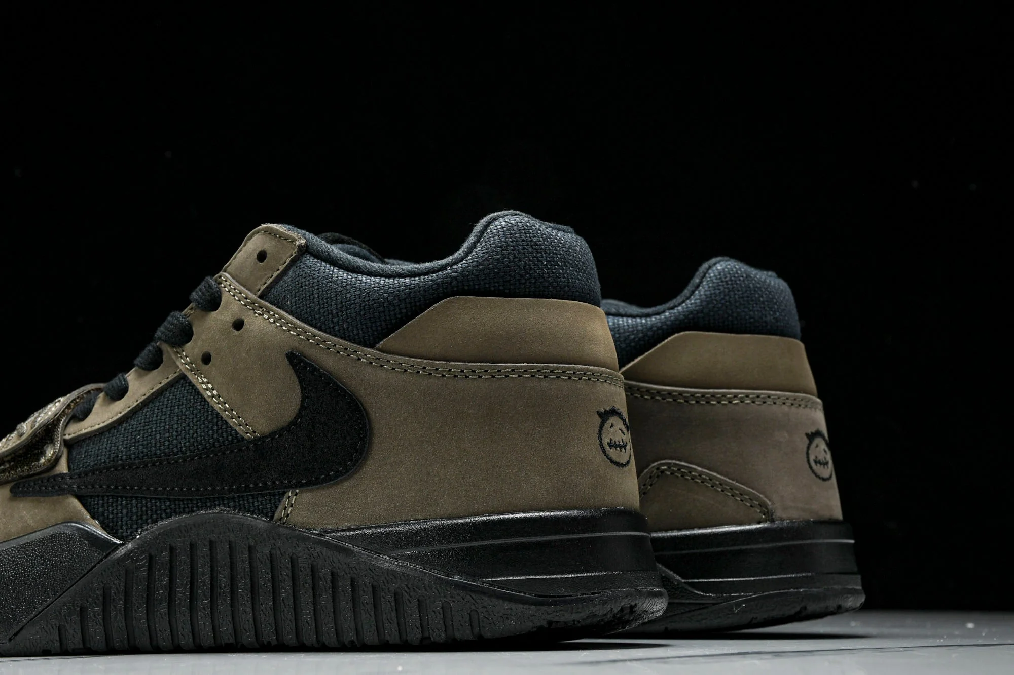 Travis Scott Jumpmn Jack TR 'Dark Mocha'