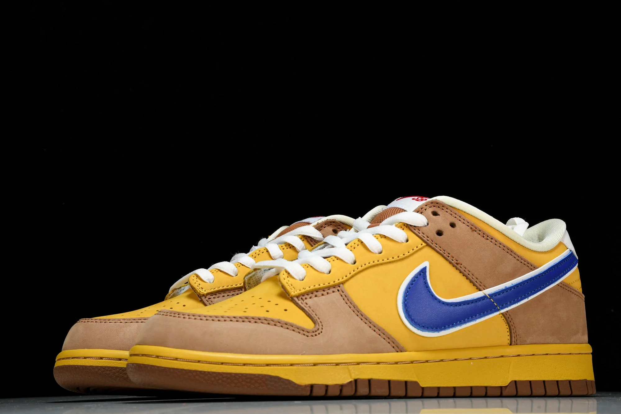 SB Dnk Low 'Newcastle Brown Ale'