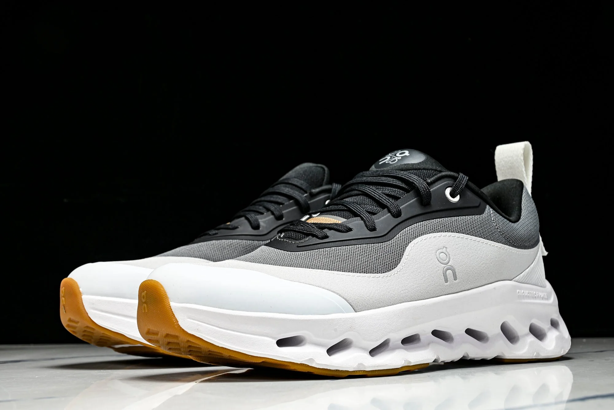 LOEWE × ON Cloudtilt 2.0 'Black White'