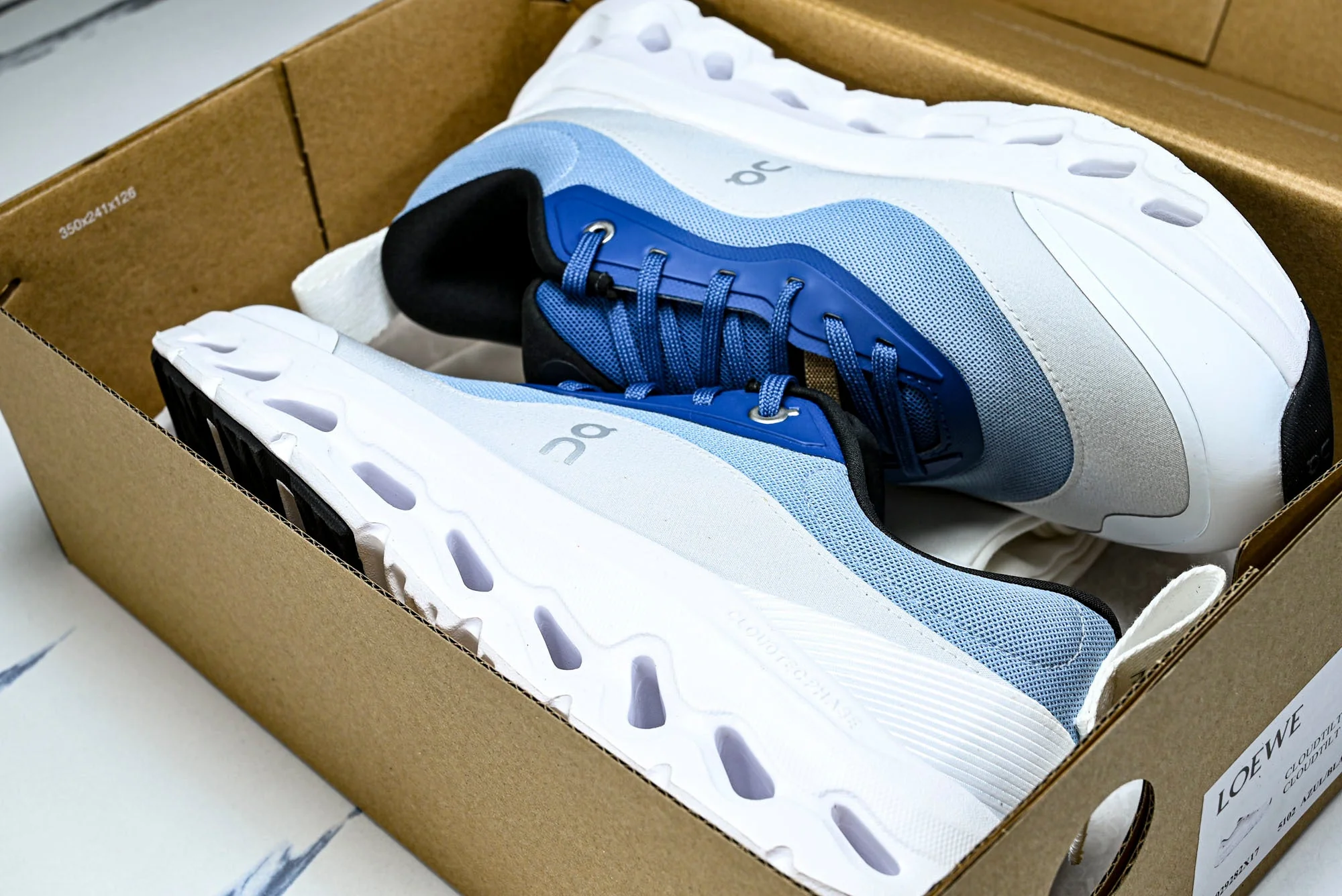 LOEWE × ON Cloudtilt 2.0 'Blue White'