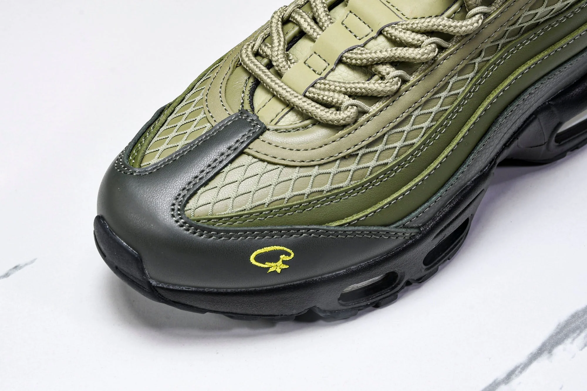 Corteiz x AM95 'Gutta Green'