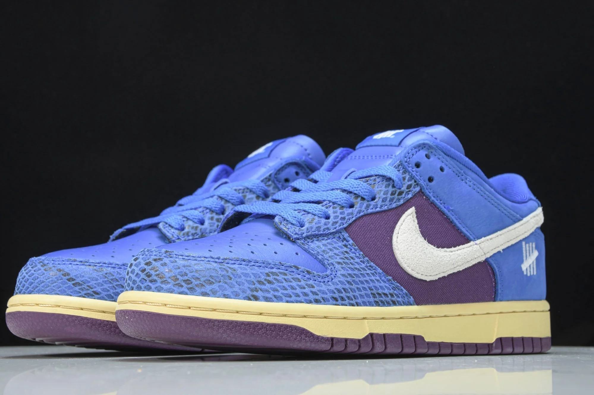 Dnk Low 'Undefeated 5 On It'