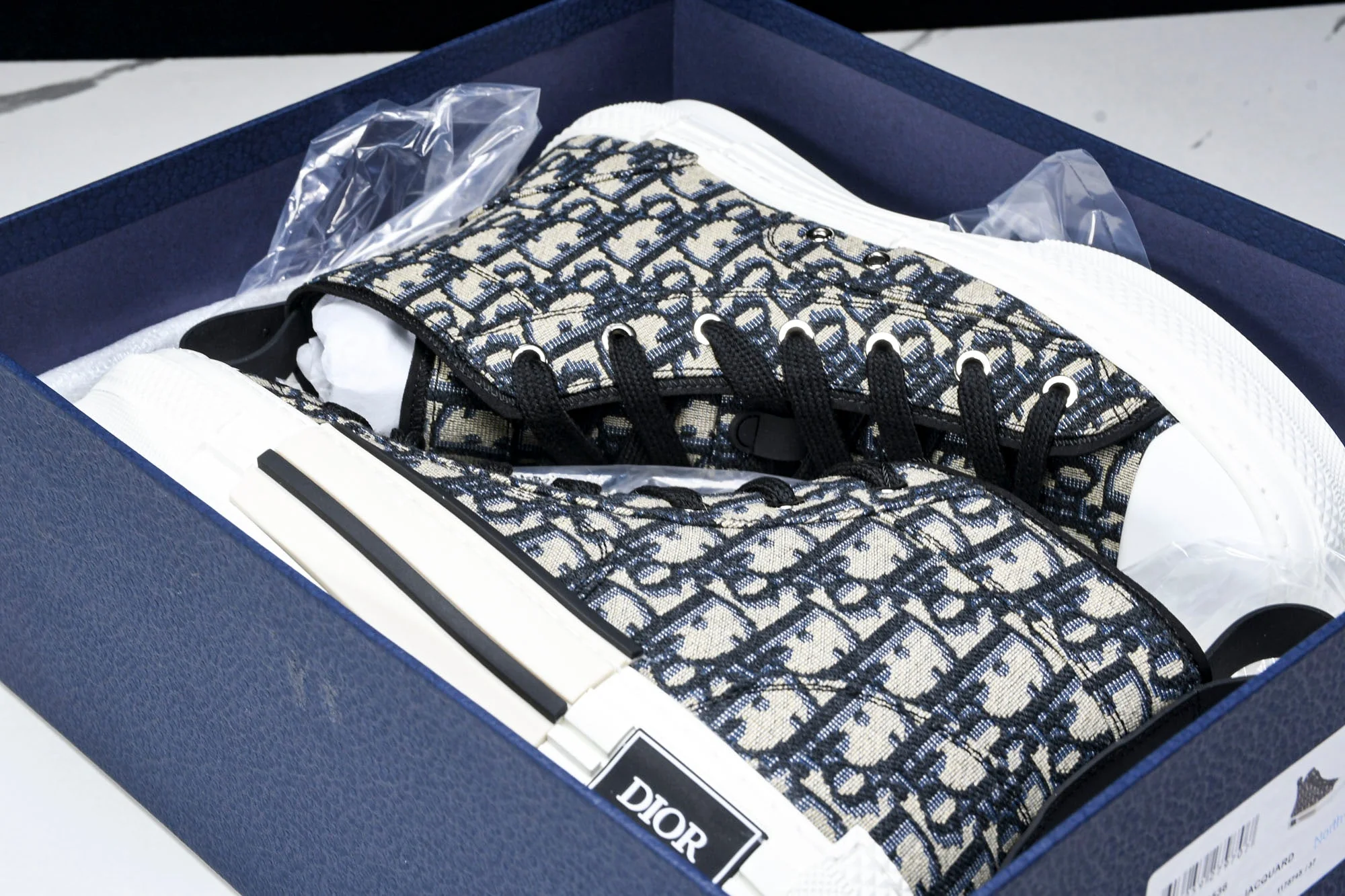 D1or B23 High 'Oblique Jacquard'