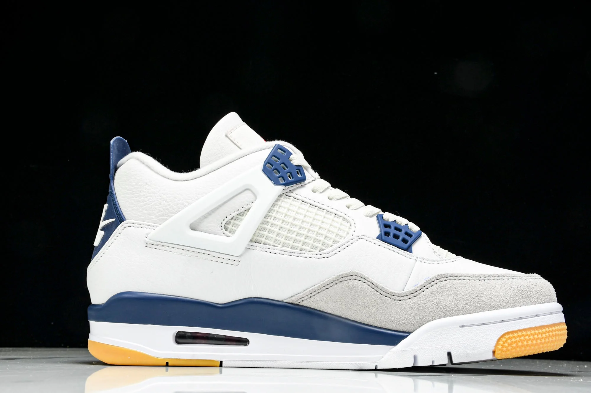 AJ4 Retro SB 'Navy'