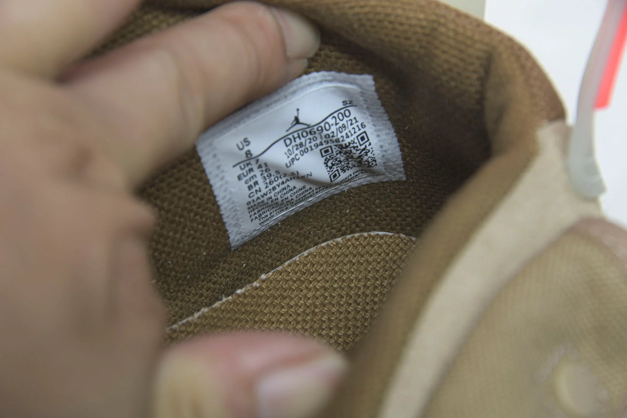 Travis Scott AJ6 Retro 'British Khaki'