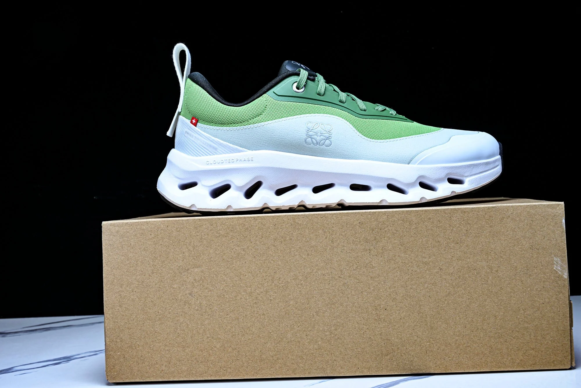 LOEWE × ON Cloudtilt 2.0 'Green White'