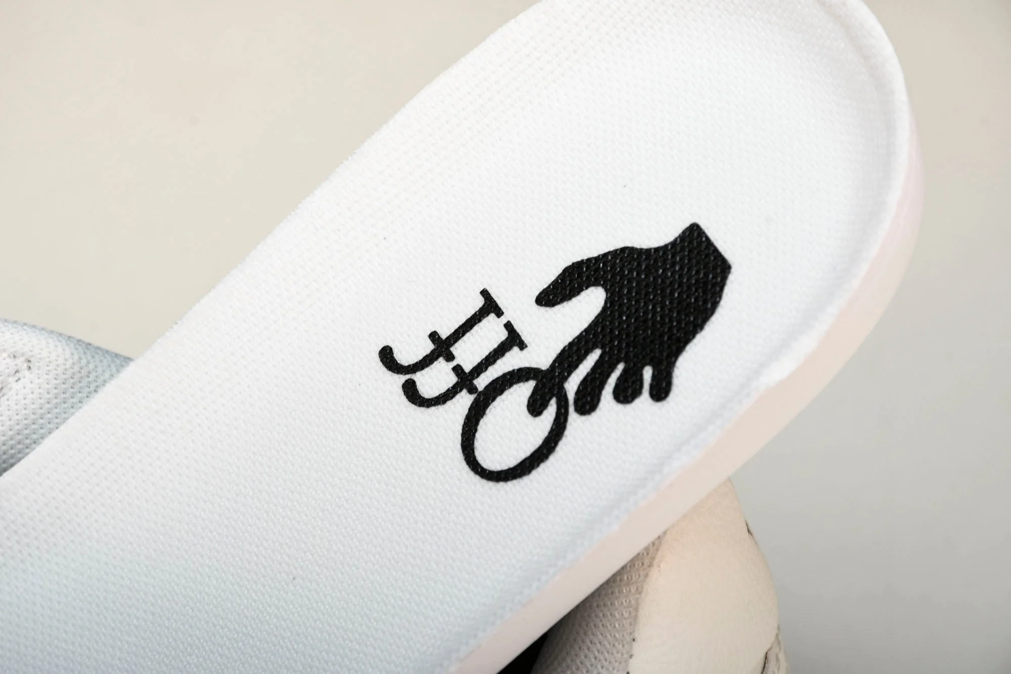 Off-White Out Of Office OOO Low Top 