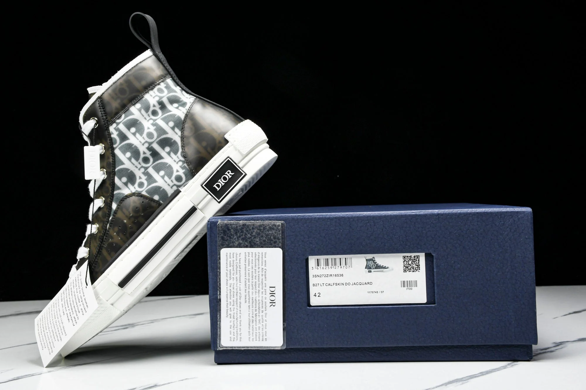 D1or B23 High 'Oblique Black White'