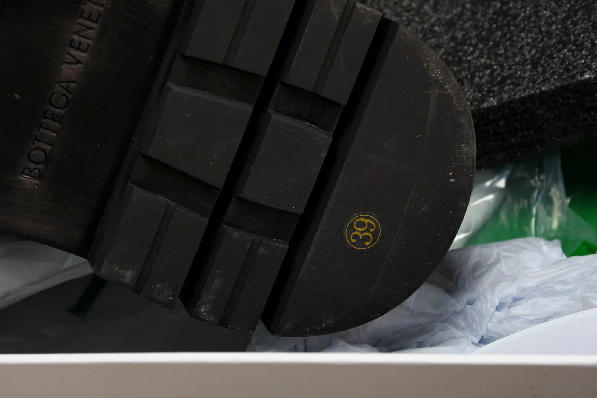 Вottega Veneta Tire Chelsea Boots 'Black'