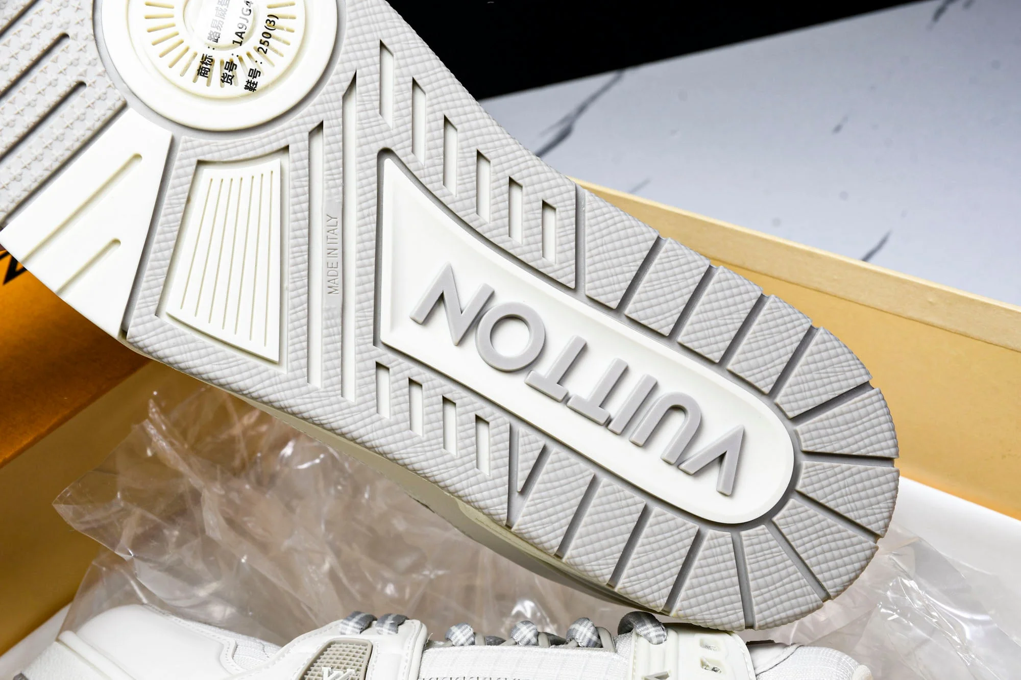 Louis Vuittоп Trainer Low Ski Waterproof 'Grey'