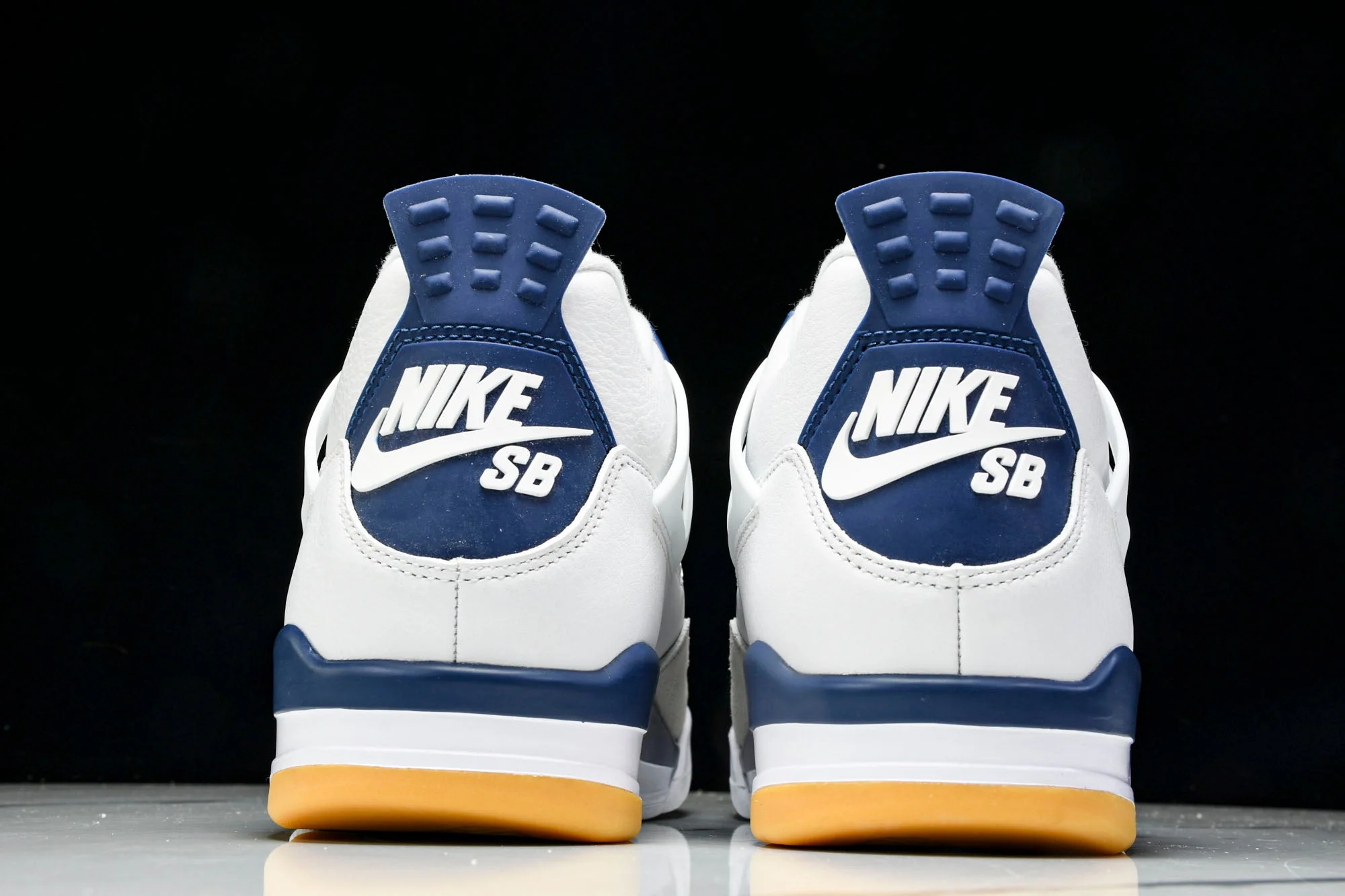AJ4 Retro SB 'Navy'