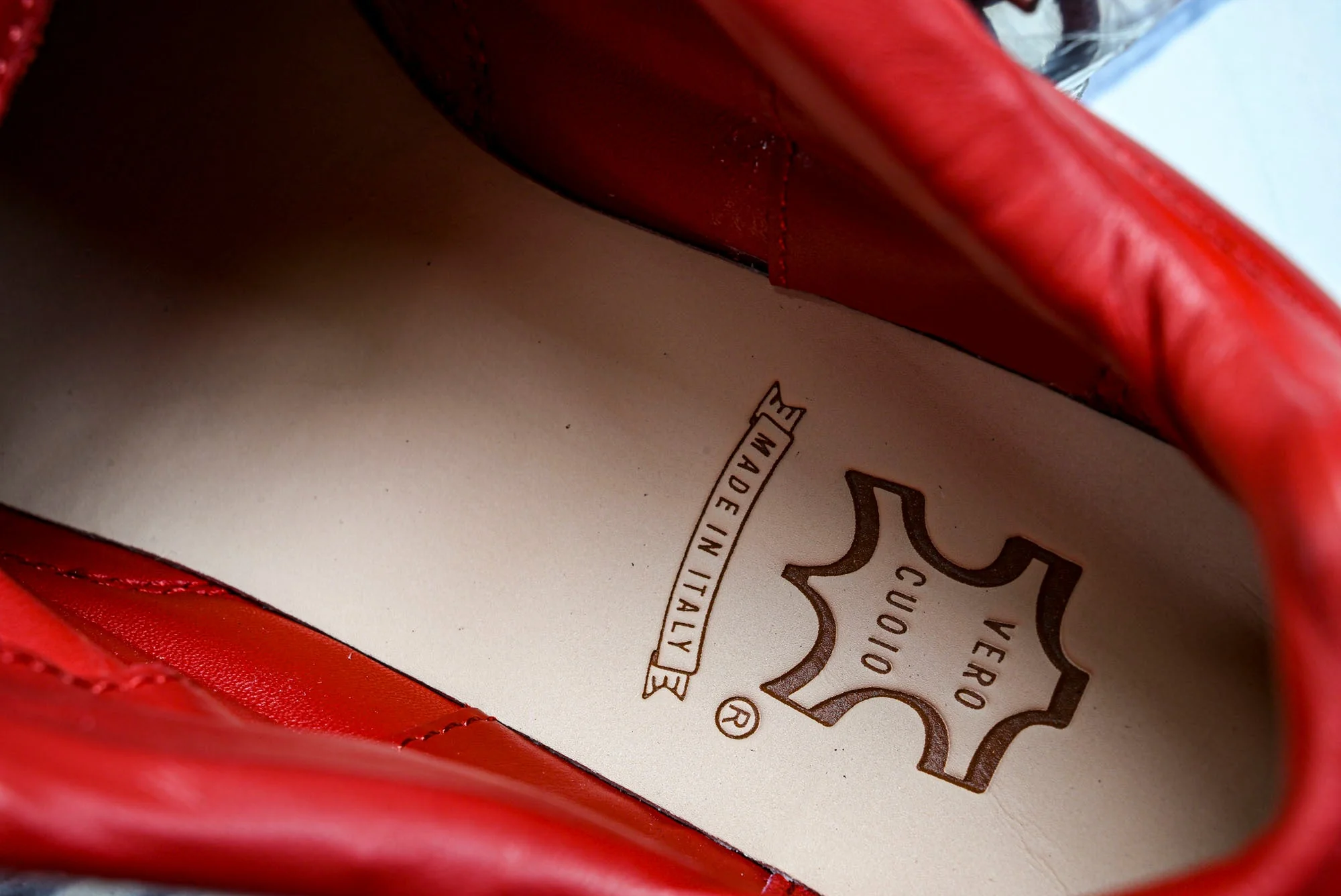 Supreme x AM95 Lux 'Gym Red'