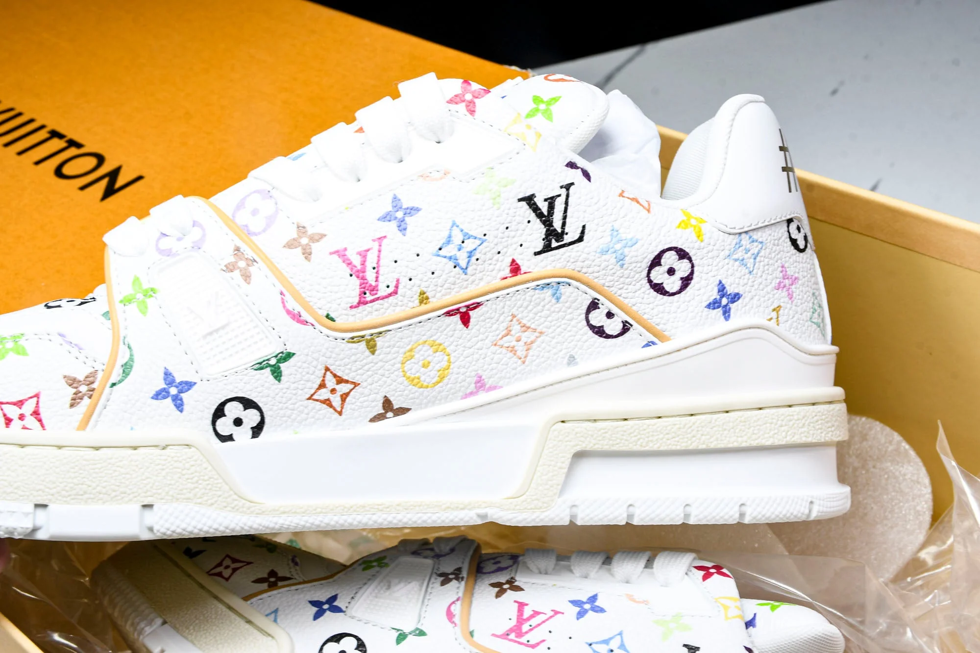 Louis Vuittоп Trainer Low x Takashi Murakami 'White Multicolor'