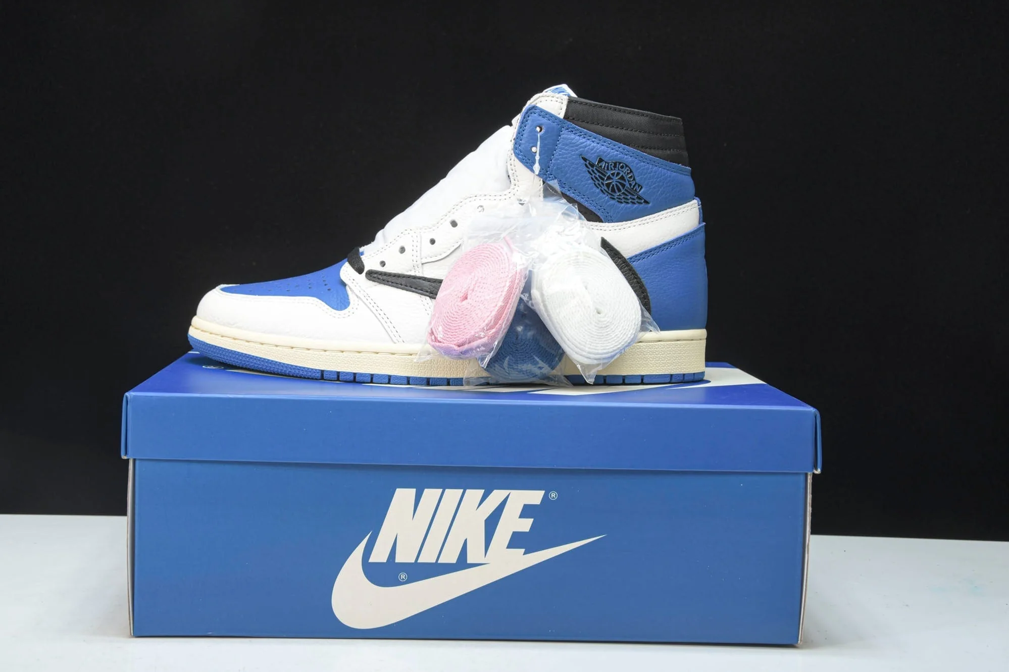 Travis Scott AJ1 Retro High x Fragment 'Military Blue'