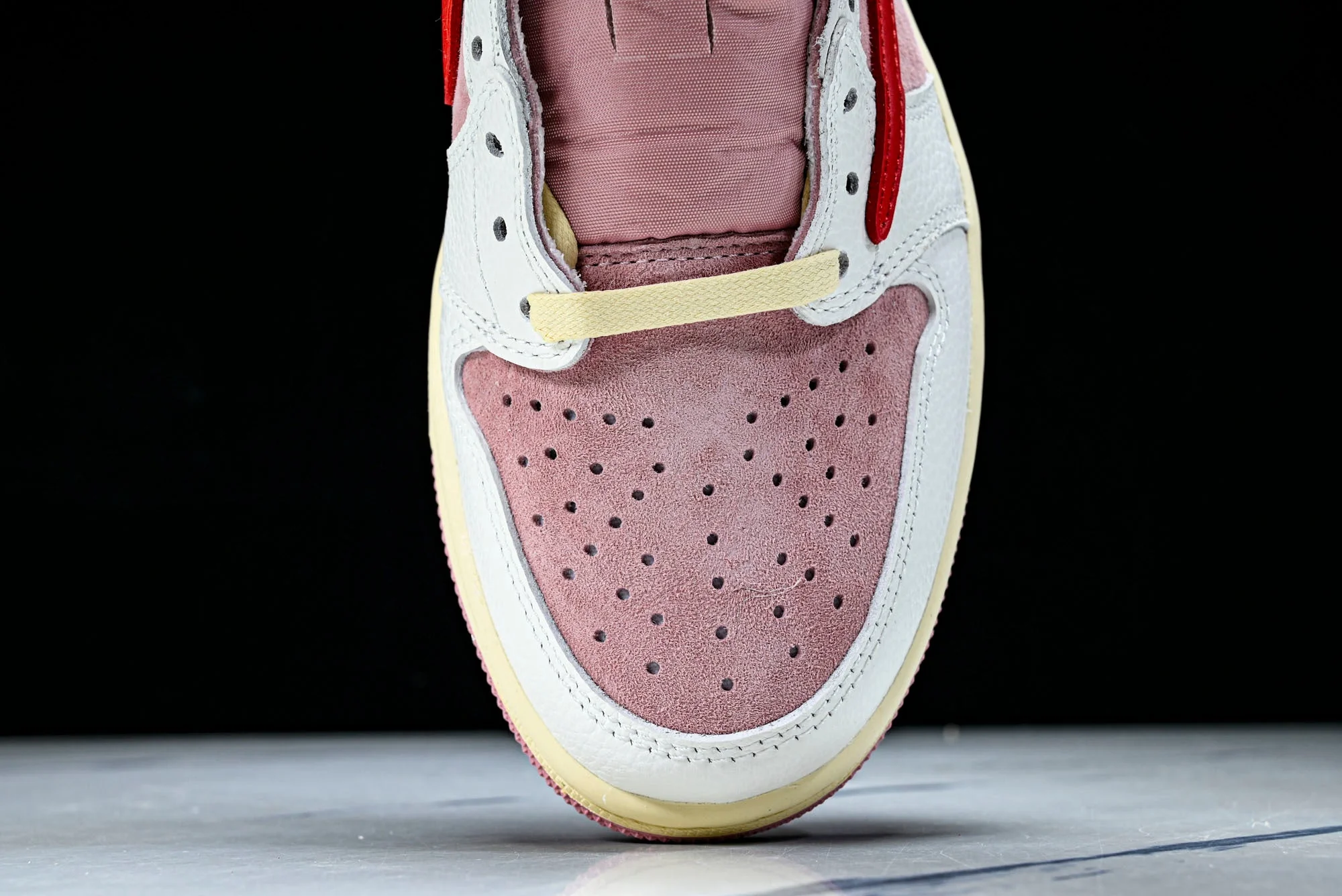 Travis Scott AJ1 Retro Low OG 'Tropical Pink'