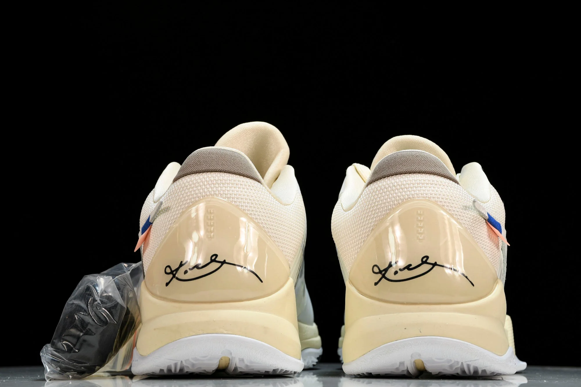 Kobe 5 Protro x Off-White 'White' (Unreleased PE)