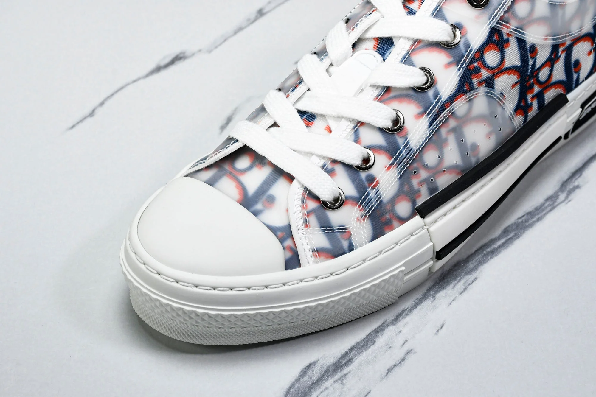 D1or B23 Low 'Oblique Red Blue Pixel'