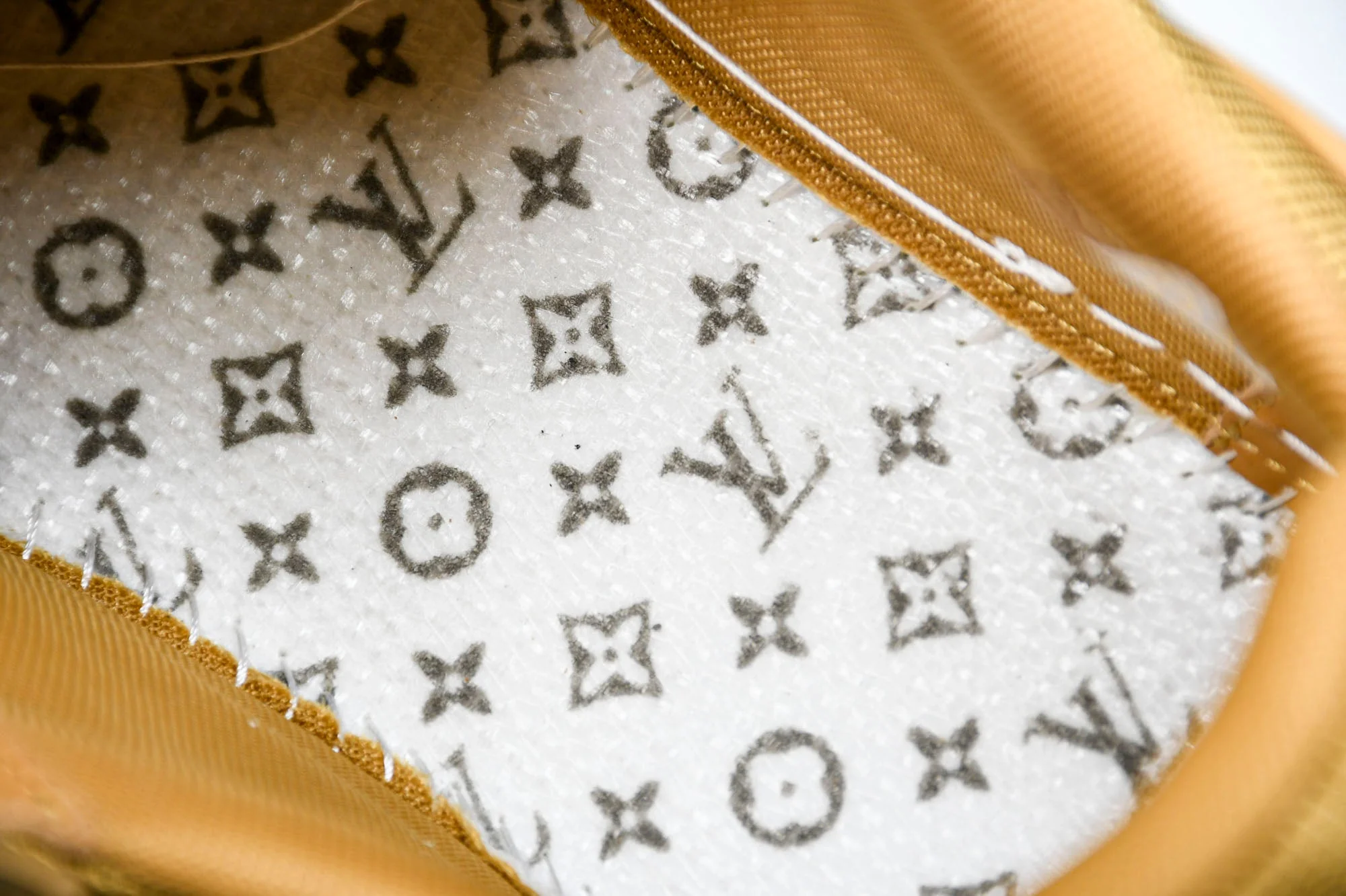 Louis Vuittоп Trainer Low 'Beige'