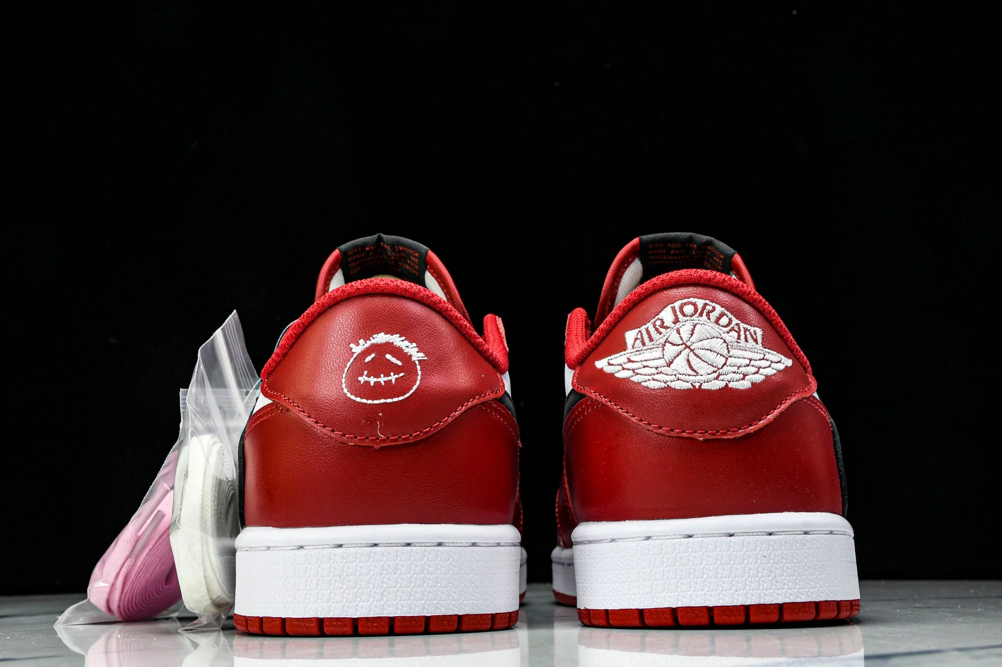 Travis Scott AJ1 Retro Low 'Chicago' (Unreleased)