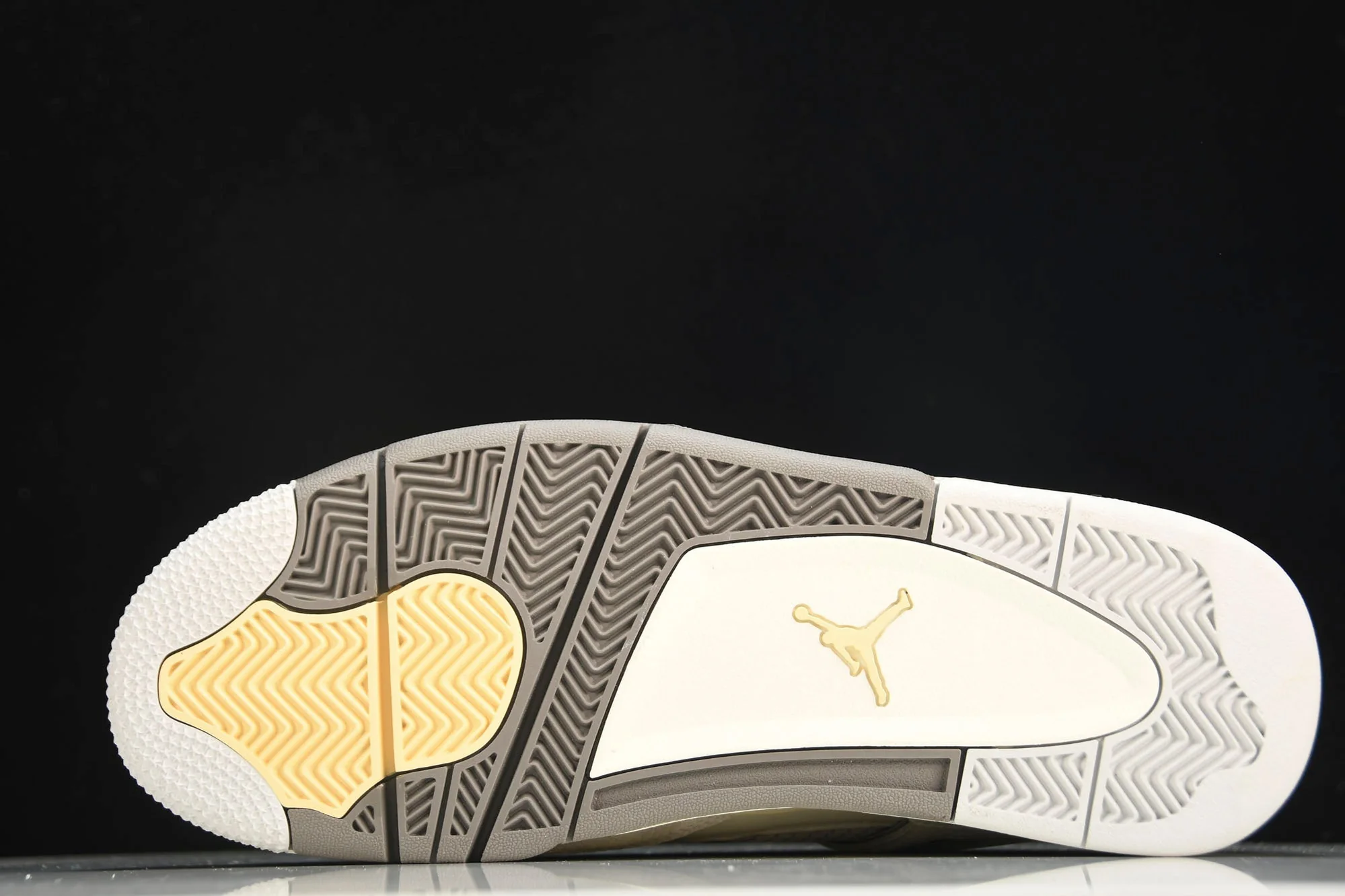 AJ4 Retro SE 'Craft'