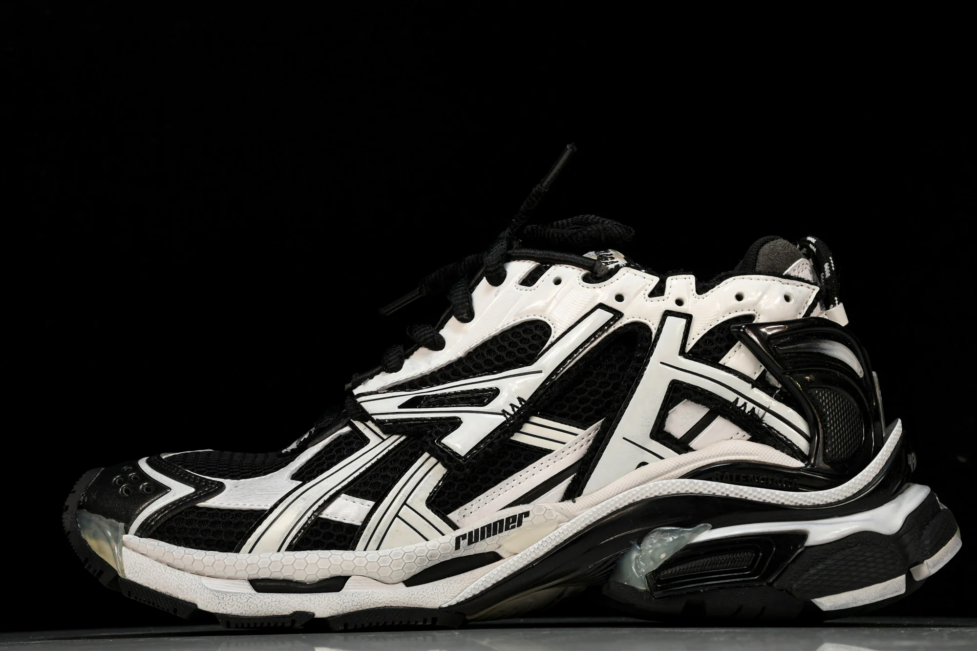 Runner 'White Black'