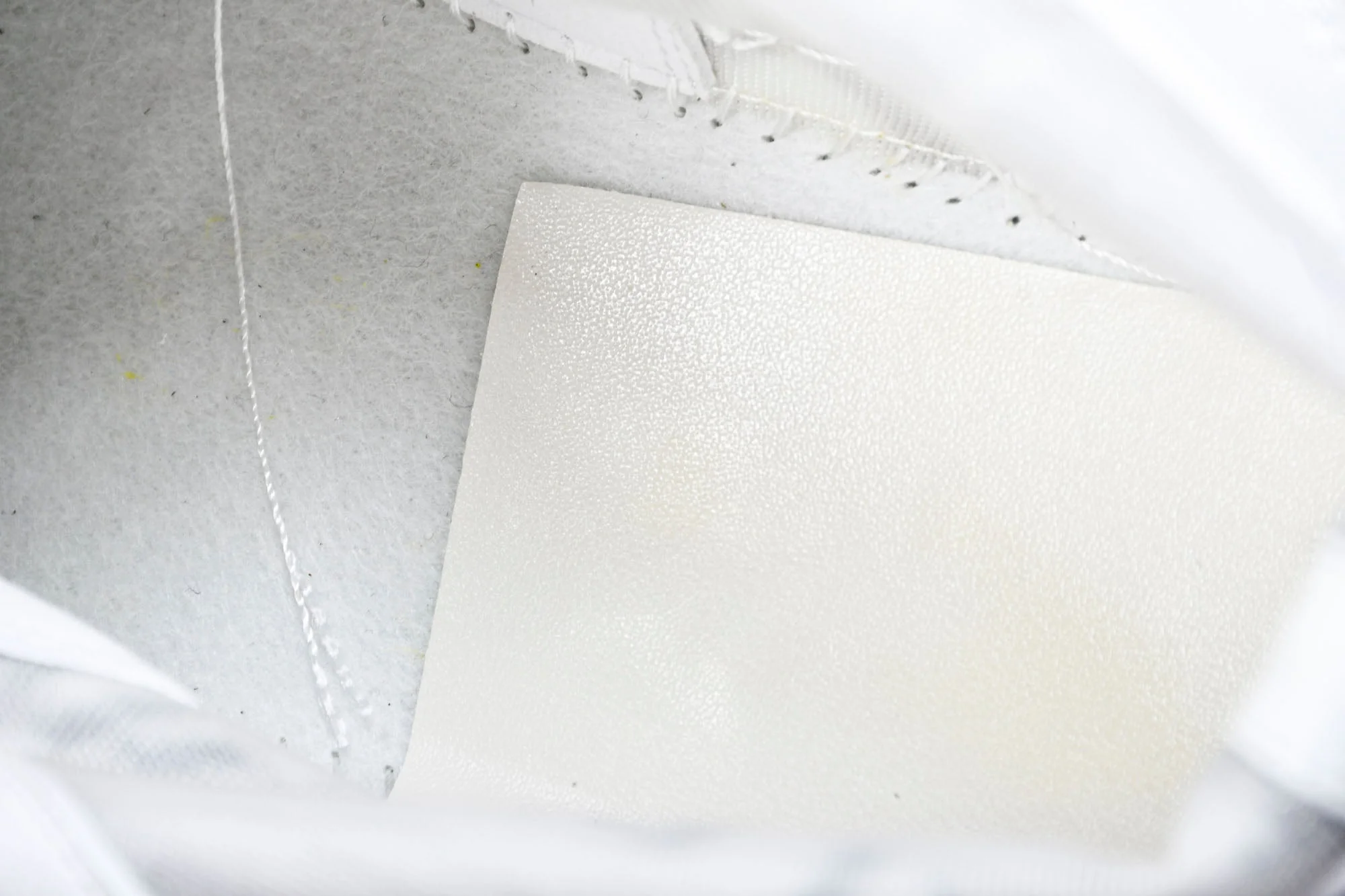 D1or B23 High 'Newsprint'