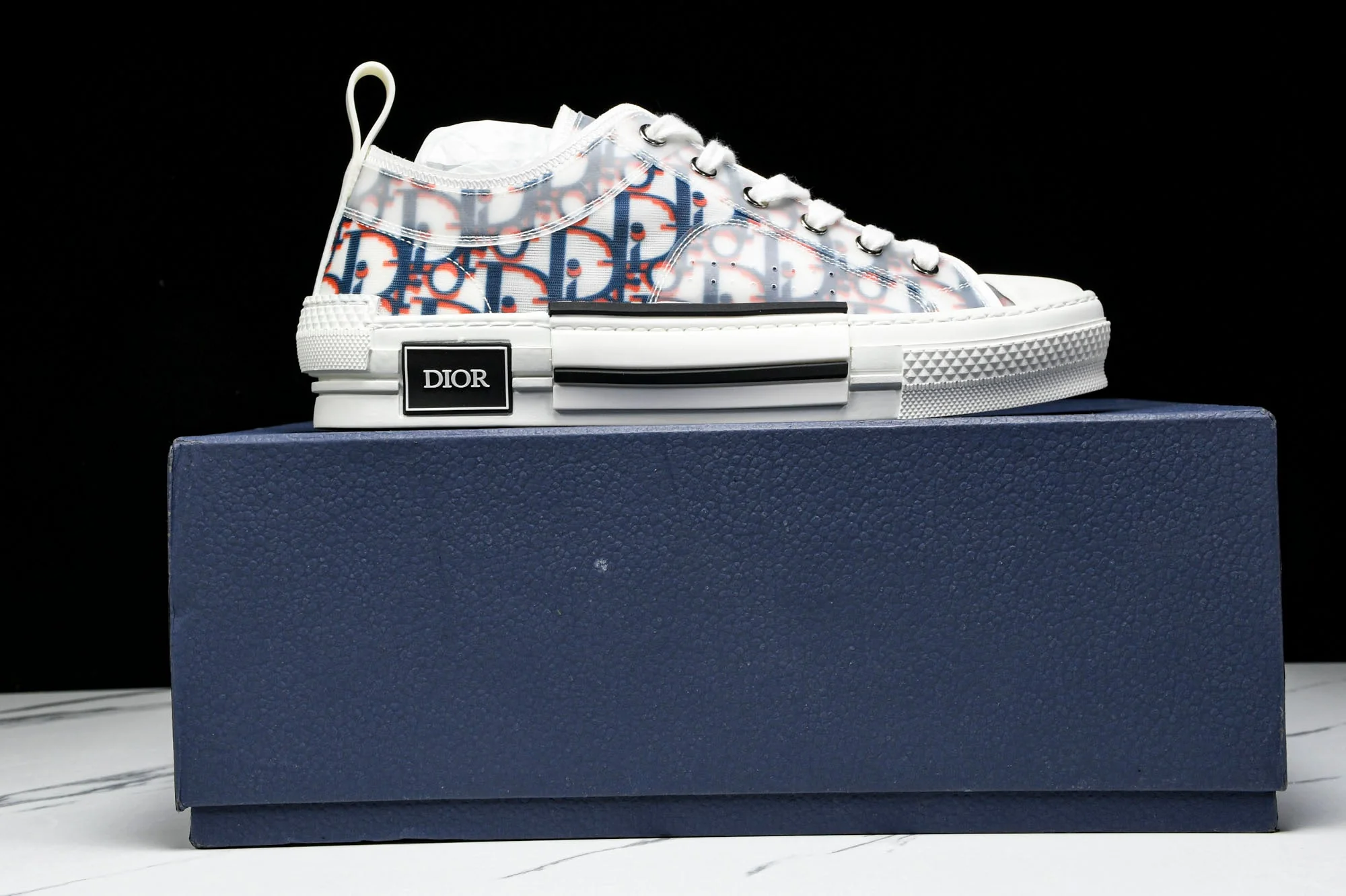 D1or B23 Low 'Oblique Red Blue Pixel'