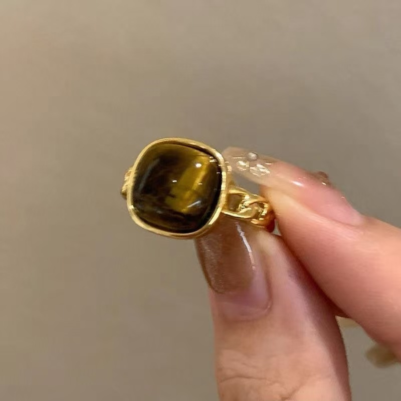 Vintage Gemstone Ring