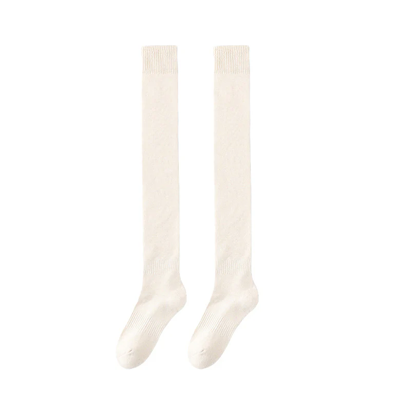 【2足セットで¥5,990円】VEIMIA ニーハイソックス | 肌に優しいコットン生地を使用し、型崩れや毛玉の心配なし。引っかかりにも強く、安全・安心の染料で刺激フリー。保温性抜群で、いつでもぽかぽか暖か！