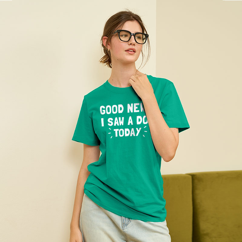 Good News I Saw a Dog Today Geek T-Shirt